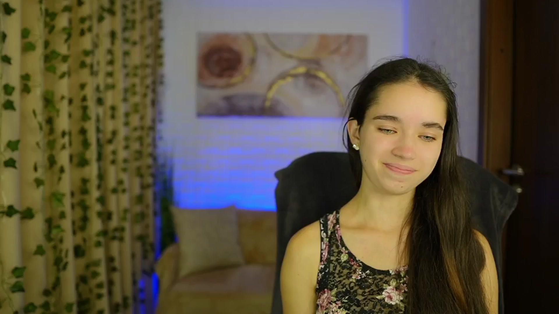 Gallery image thumbnail from Gia_Paige18's myfreecams stream on, 10/27/2024, 11:31 image 9 of 20