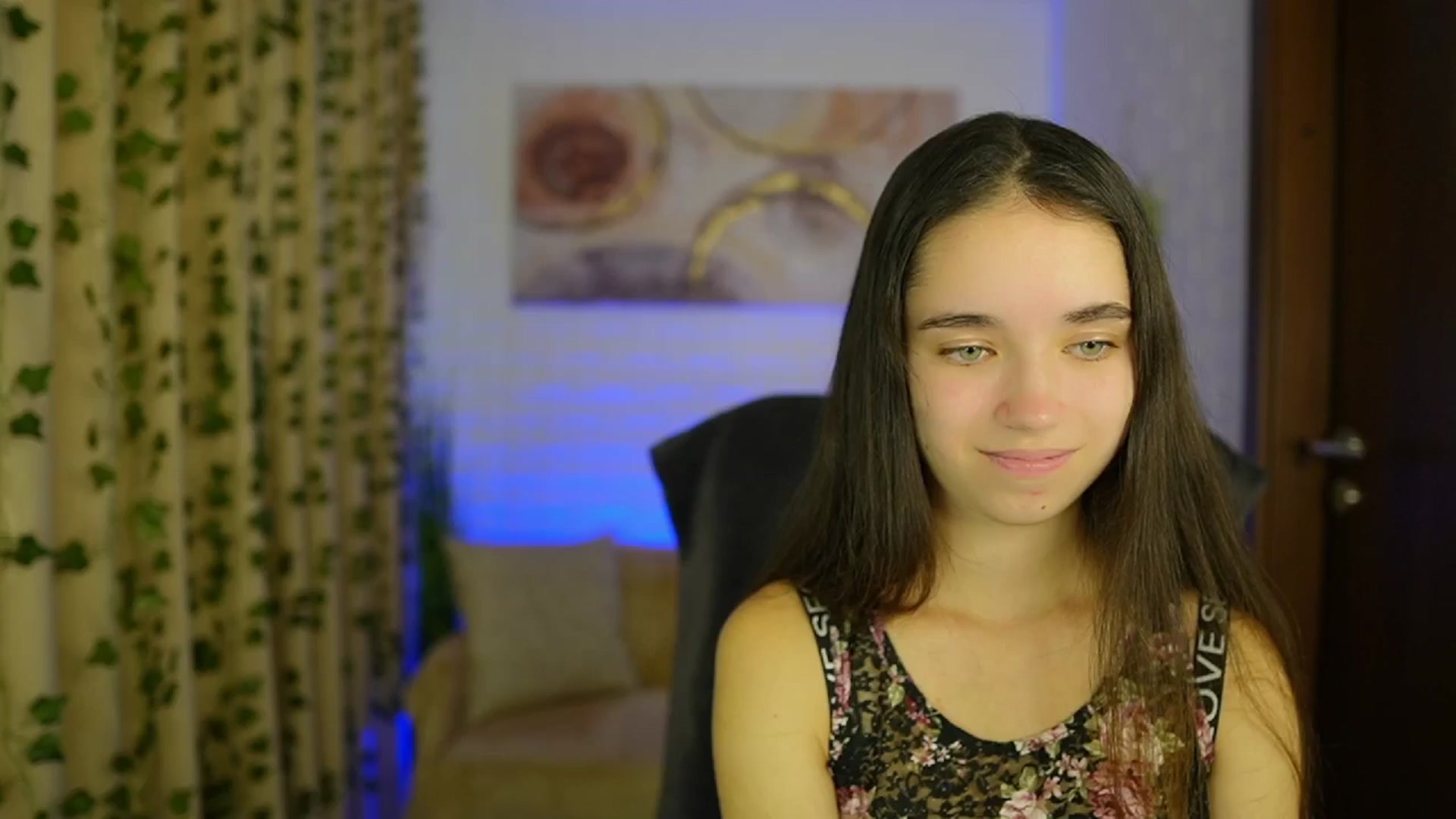 Gallery image thumbnail from Gia_Paige18's myfreecams stream on, 10/27/2024, 12:18 image 18 of 20