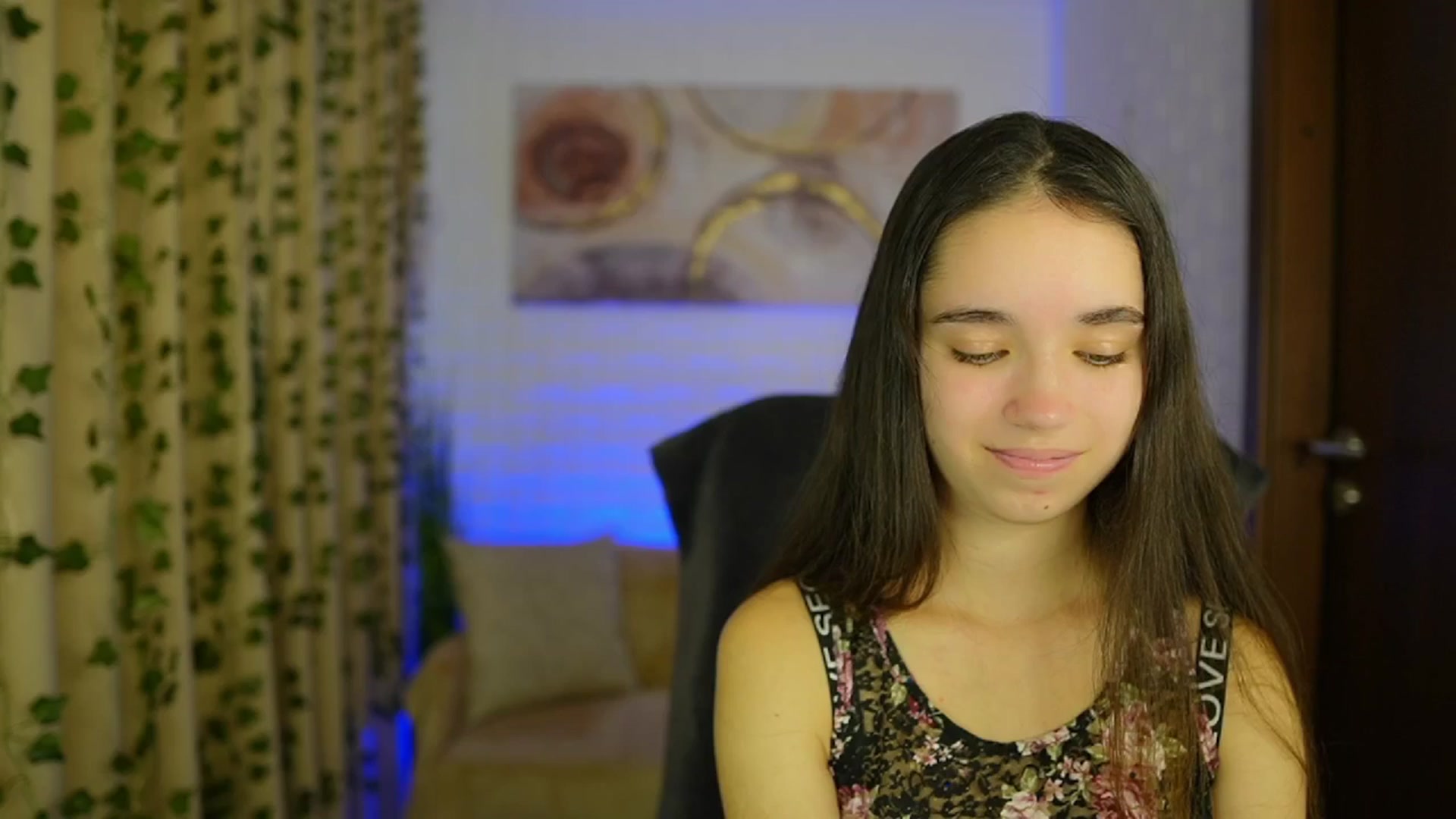 Gallery image thumbnail from Gia_Paige18's myfreecams stream on, 10/27/2024, 12:18 image 17 of 20