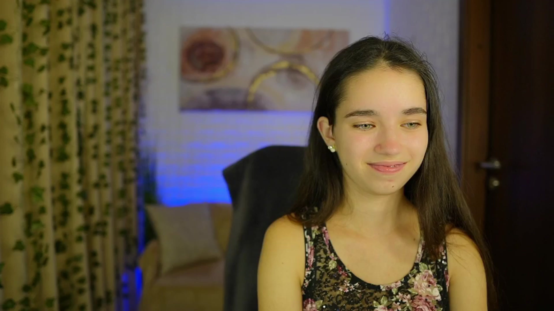 Gallery image thumbnail from Gia_Paige18's myfreecams stream on, 10/27/2024, 17:14 image 16 of 20