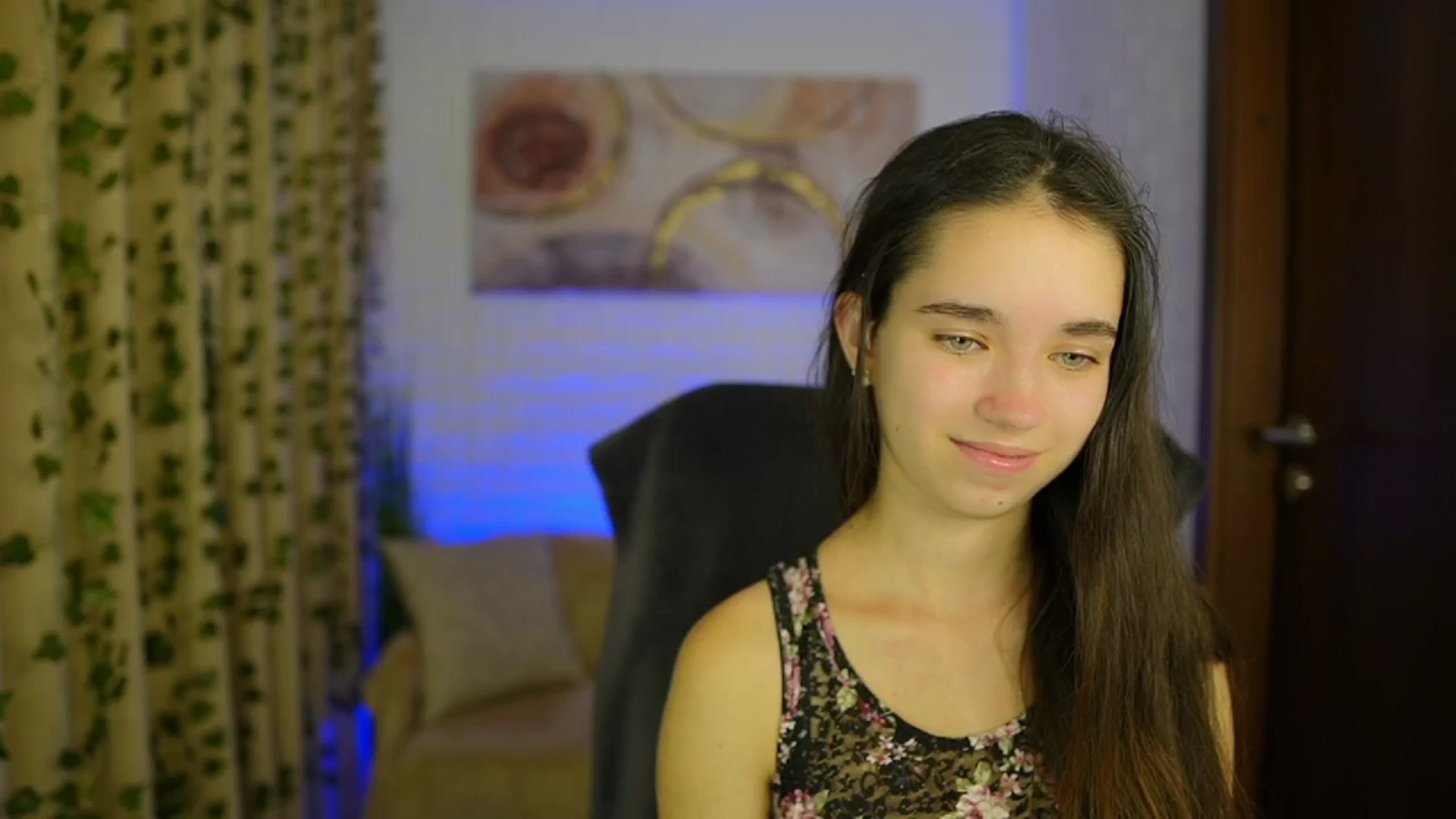 Gallery image thumbnail from Gia_Paige18's myfreecams stream on, 10/27/2024, 17:14 image 8 of 20