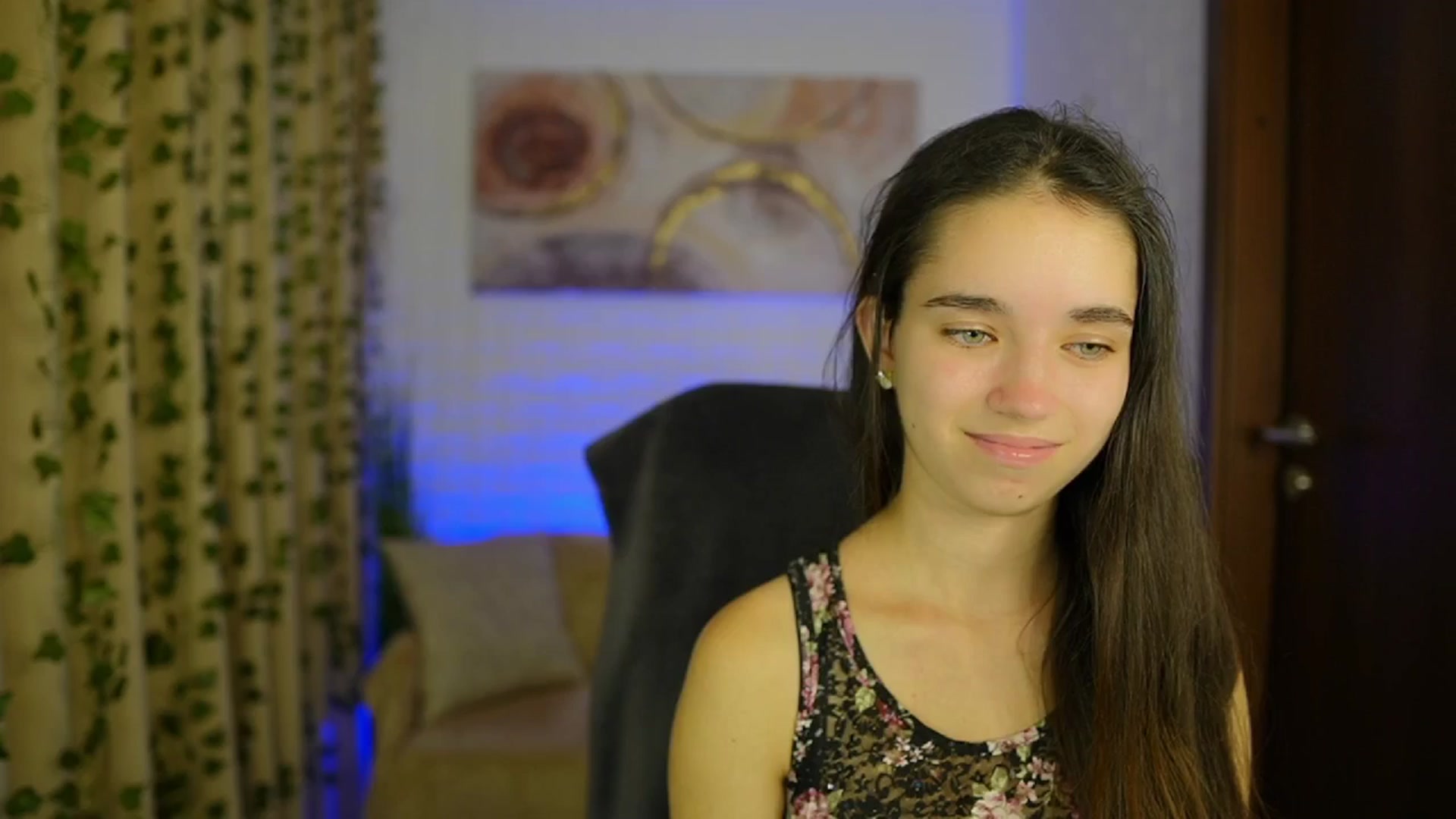 Gallery image thumbnail from Gia_Paige18's myfreecams stream on, 10/27/2024, 17:14 image 6 of 20