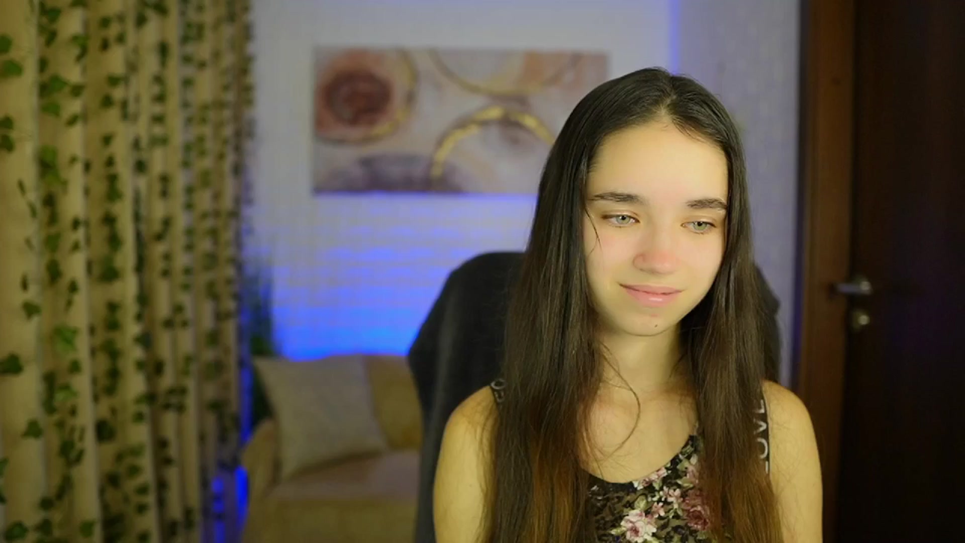 Gallery image thumbnail from Gia_Paige18's myfreecams stream on, 10/27/2024, 18:43 image 4 of 20