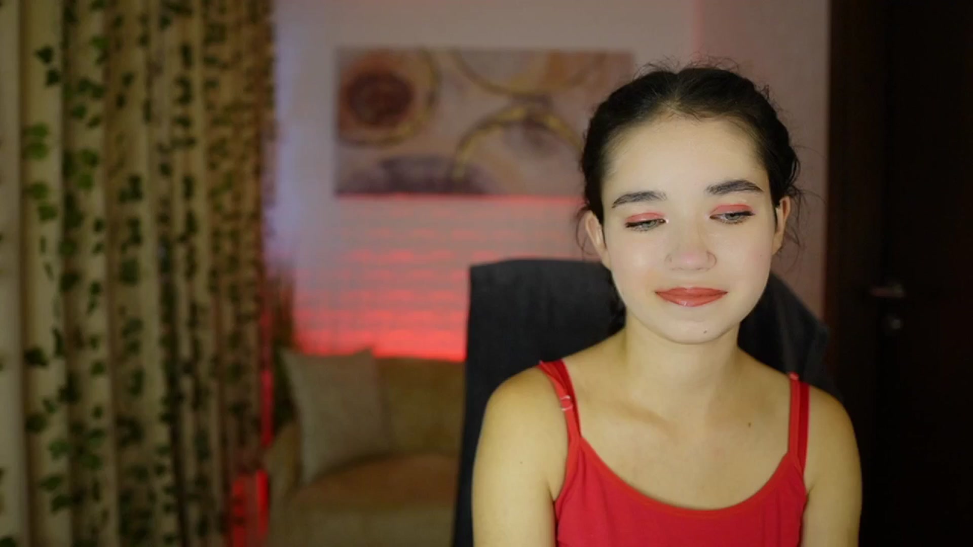 Gallery image thumbnail from Gia_Paige18's myfreecams stream on, 10/30/2024, 10:43 image 9 of 20