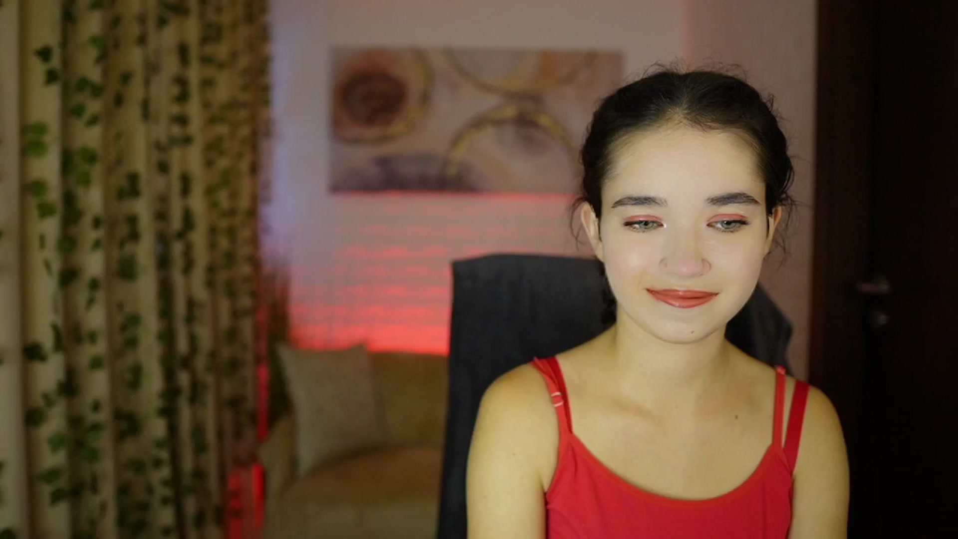 Gallery image thumbnail from Gia_Paige18's myfreecams stream on, 10/30/2024, 10:43 image 15 of 20