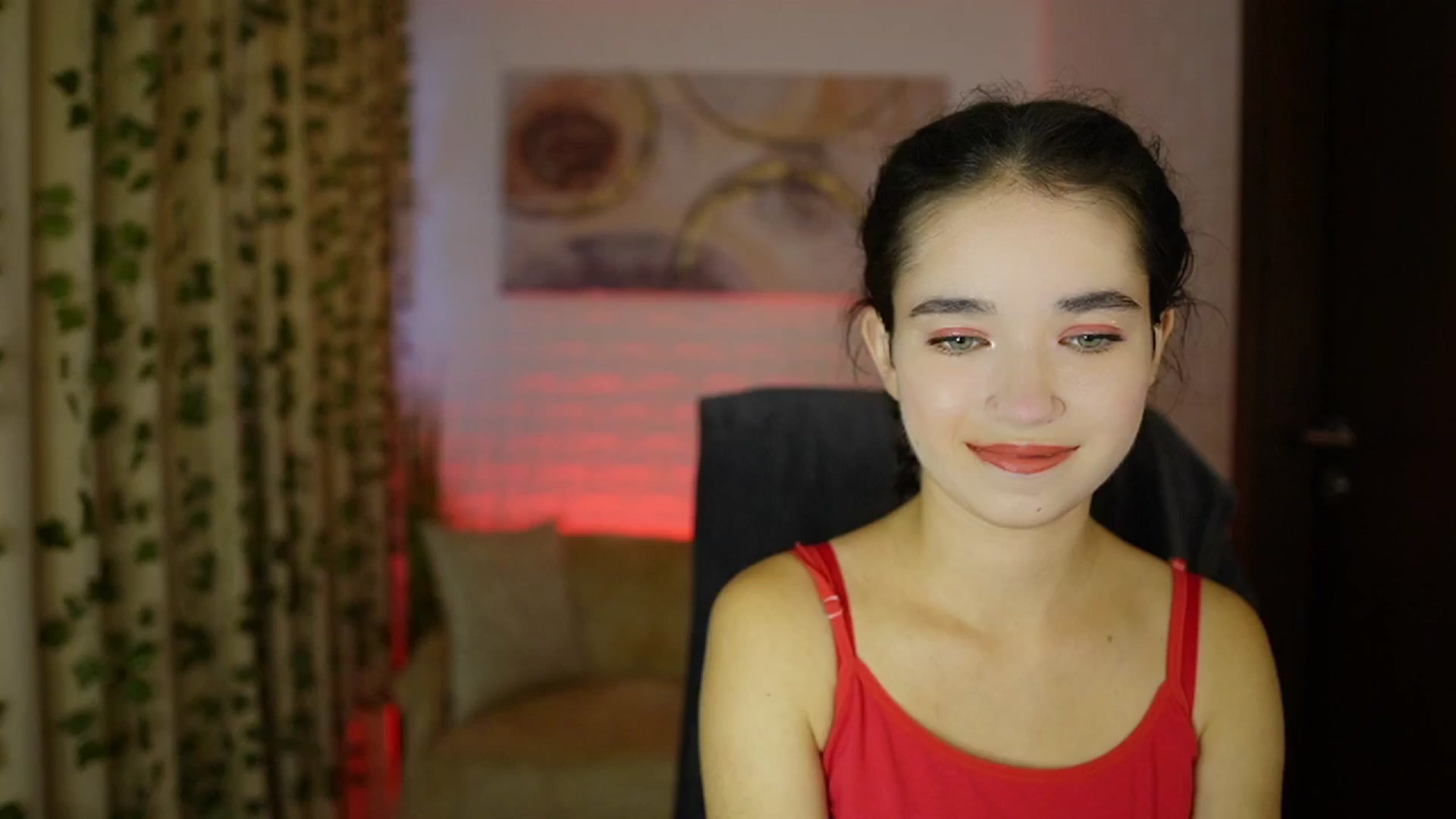 Gallery image thumbnail from Gia_Paige18's myfreecams stream on, 10/30/2024, 10:43 image 7 of 20