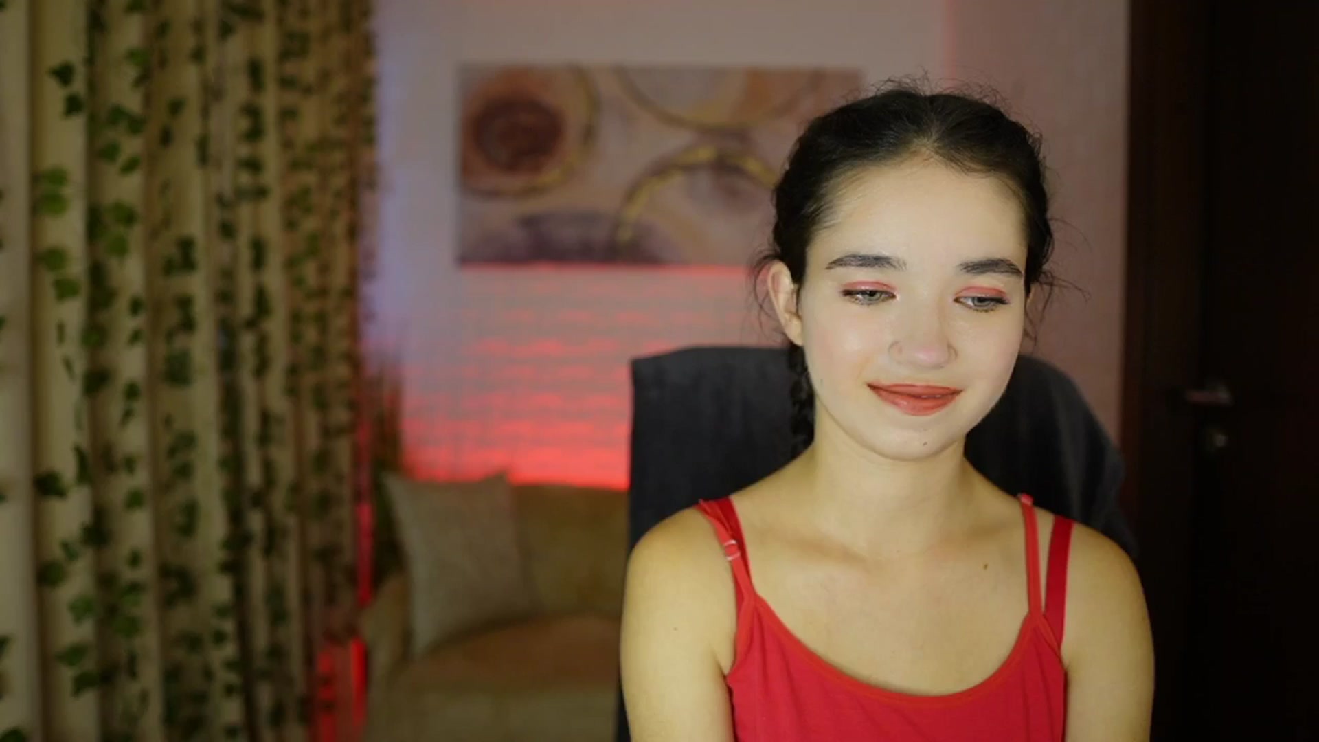 Gallery image thumbnail from Gia_Paige18's myfreecams stream on, 10/30/2024, 13:28 image 16 of 20