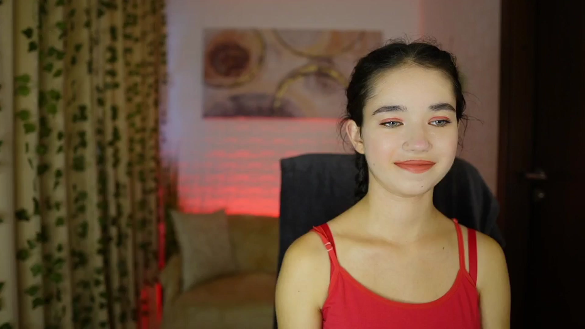 Gallery image thumbnail from Gia_Paige18's myfreecams stream on, 10/30/2024, 13:28 image 11 of 20