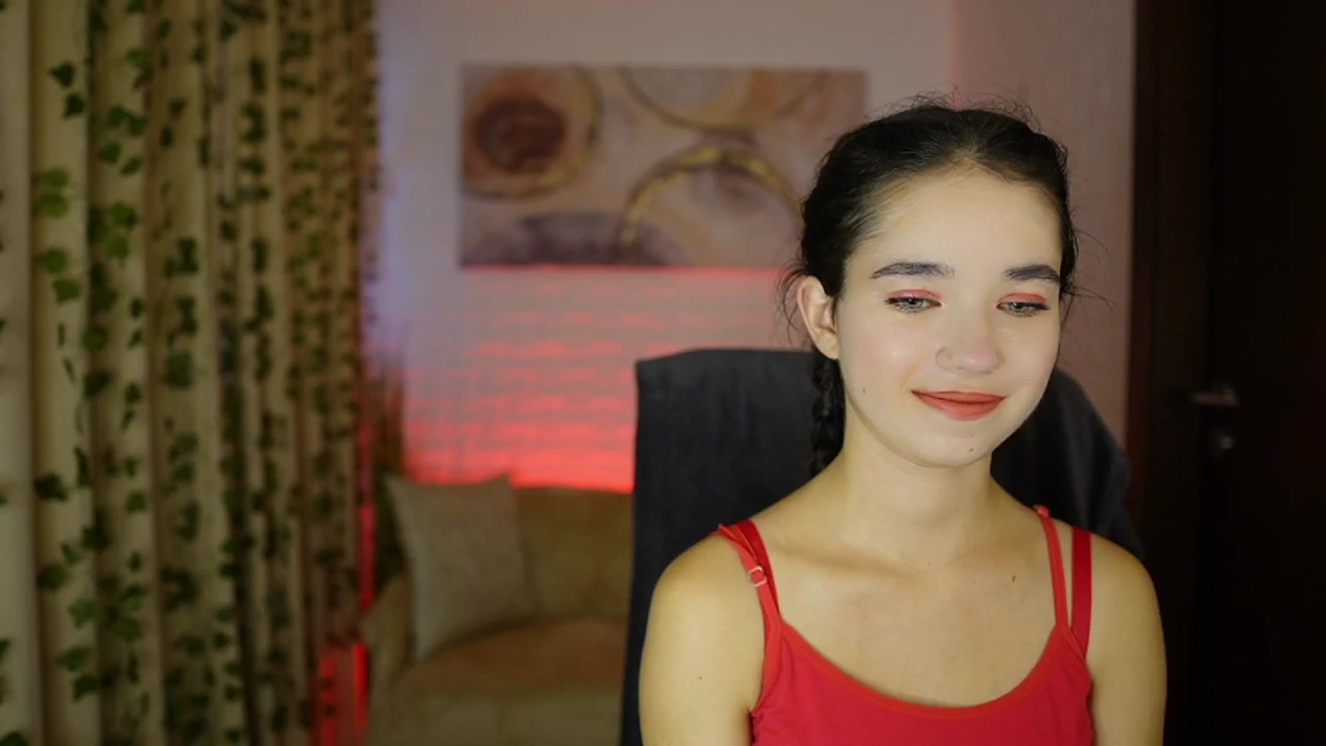 Gallery image thumbnail from Gia_Paige18's myfreecams stream on, 10/30/2024, 13:28 image 15 of 20