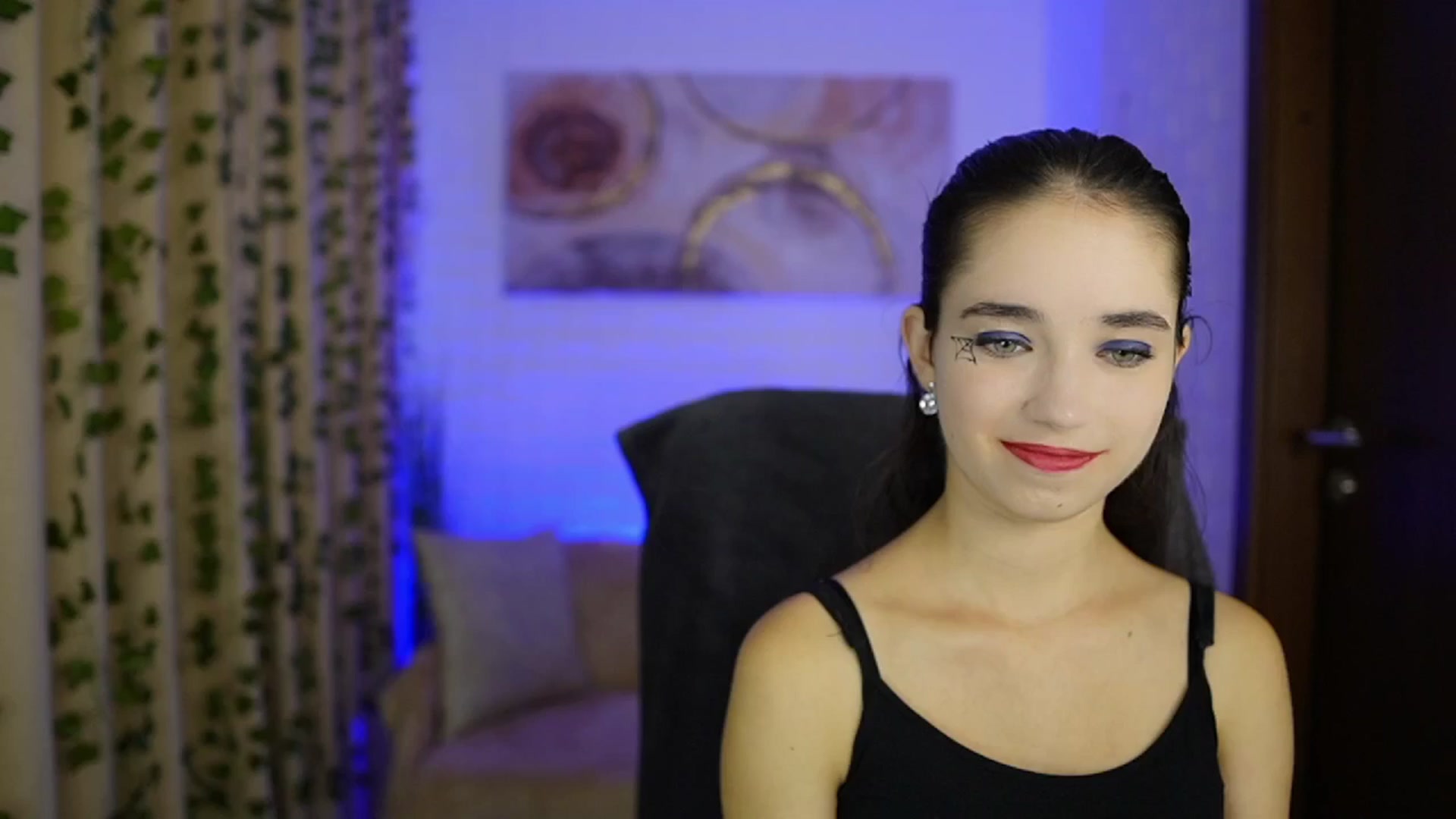 Gallery image thumbnail from Gia_Paige18's myfreecams stream on, 10/31/2024, 12:35 image 4 of 20