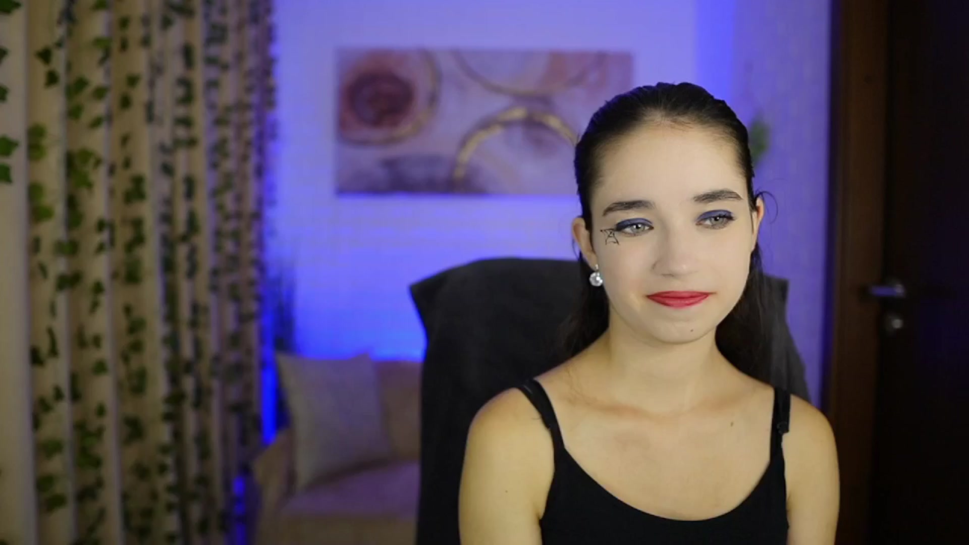 Gallery image thumbnail from Gia_Paige18's myfreecams stream on, 10/31/2024, 12:35 image 2 of 20