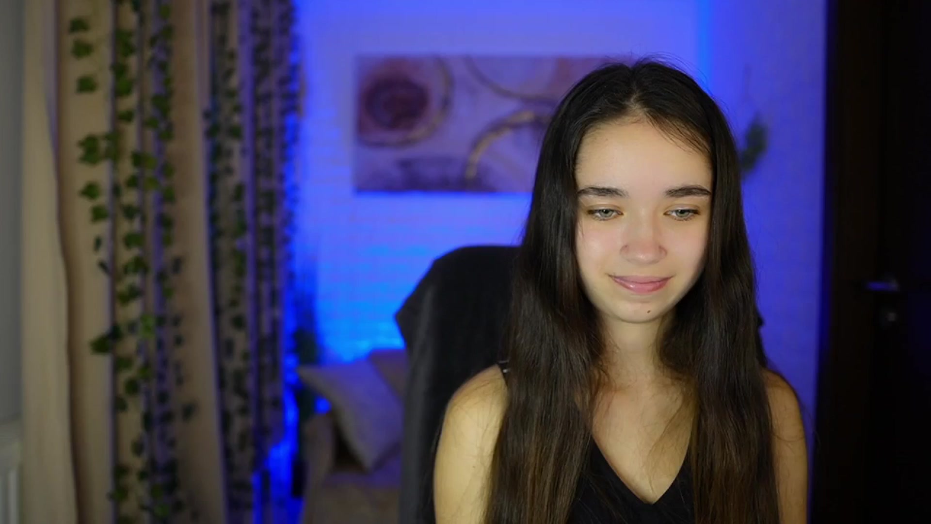Gallery image thumbnail from Gia_Paige18's myfreecams stream on, 11/03/2024, 15:40 image 14 of 20