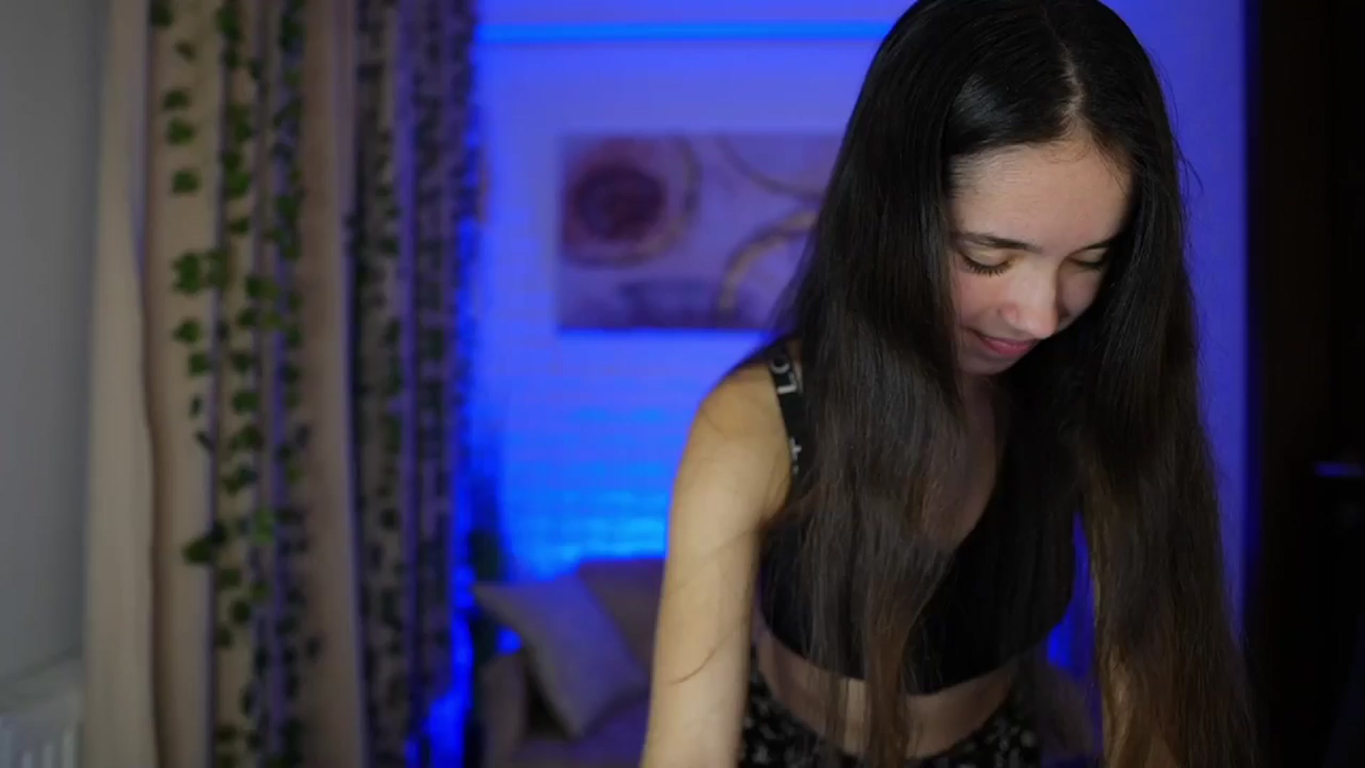 Gallery image thumbnail from Gia_Paige18's myfreecams stream on, 11/03/2024, 17:27 image 9 of 20