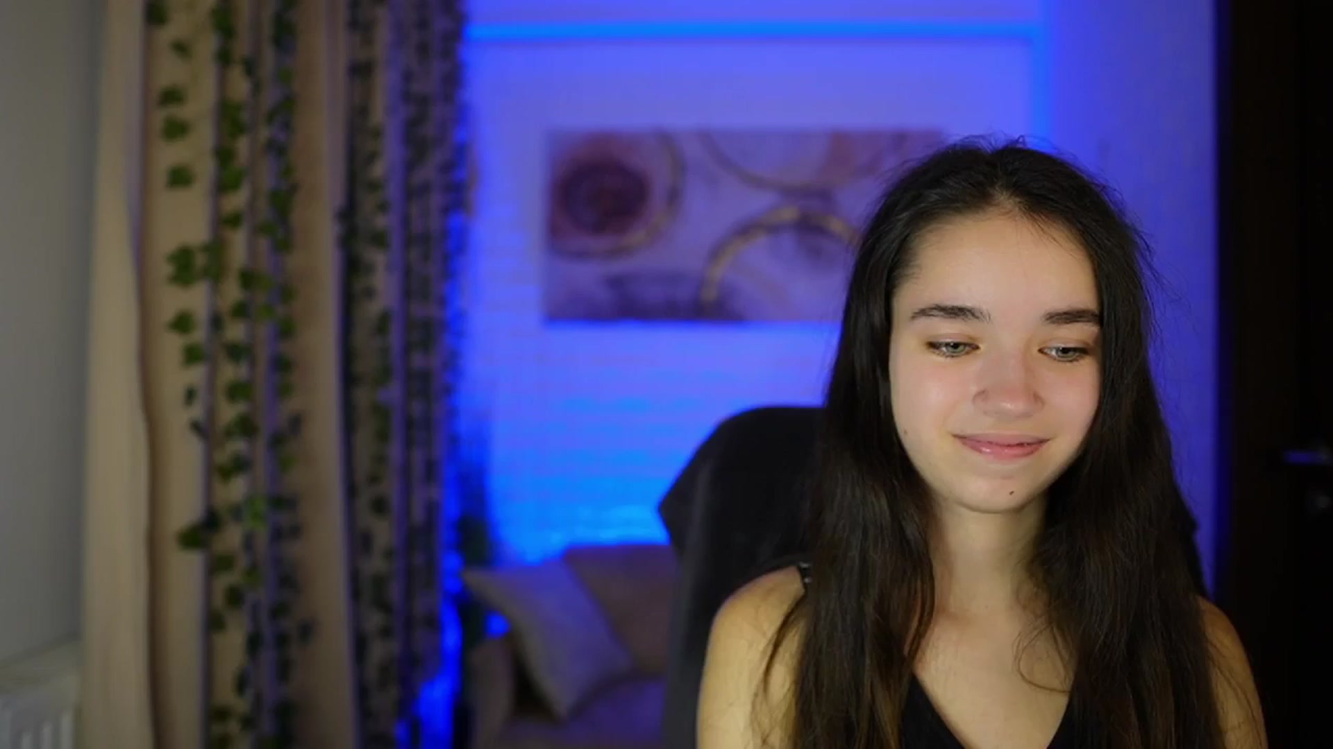 Gallery image thumbnail from Gia_Paige18's myfreecams stream on, 11/03/2024, 18:54 image 19 of 20