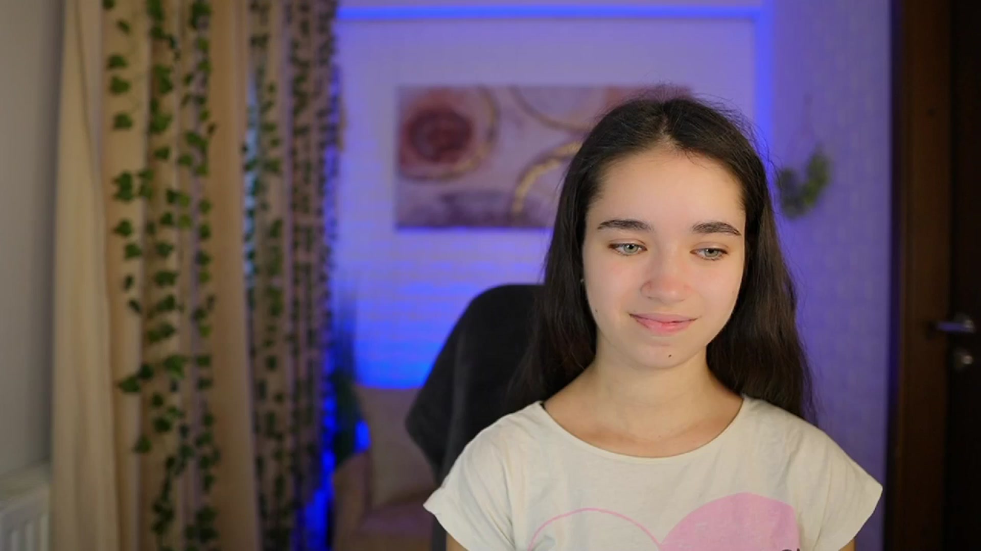 Gallery image thumbnail from Gia_Paige18's myfreecams stream on, 11/06/2024, 11:00 image 17 of 20
