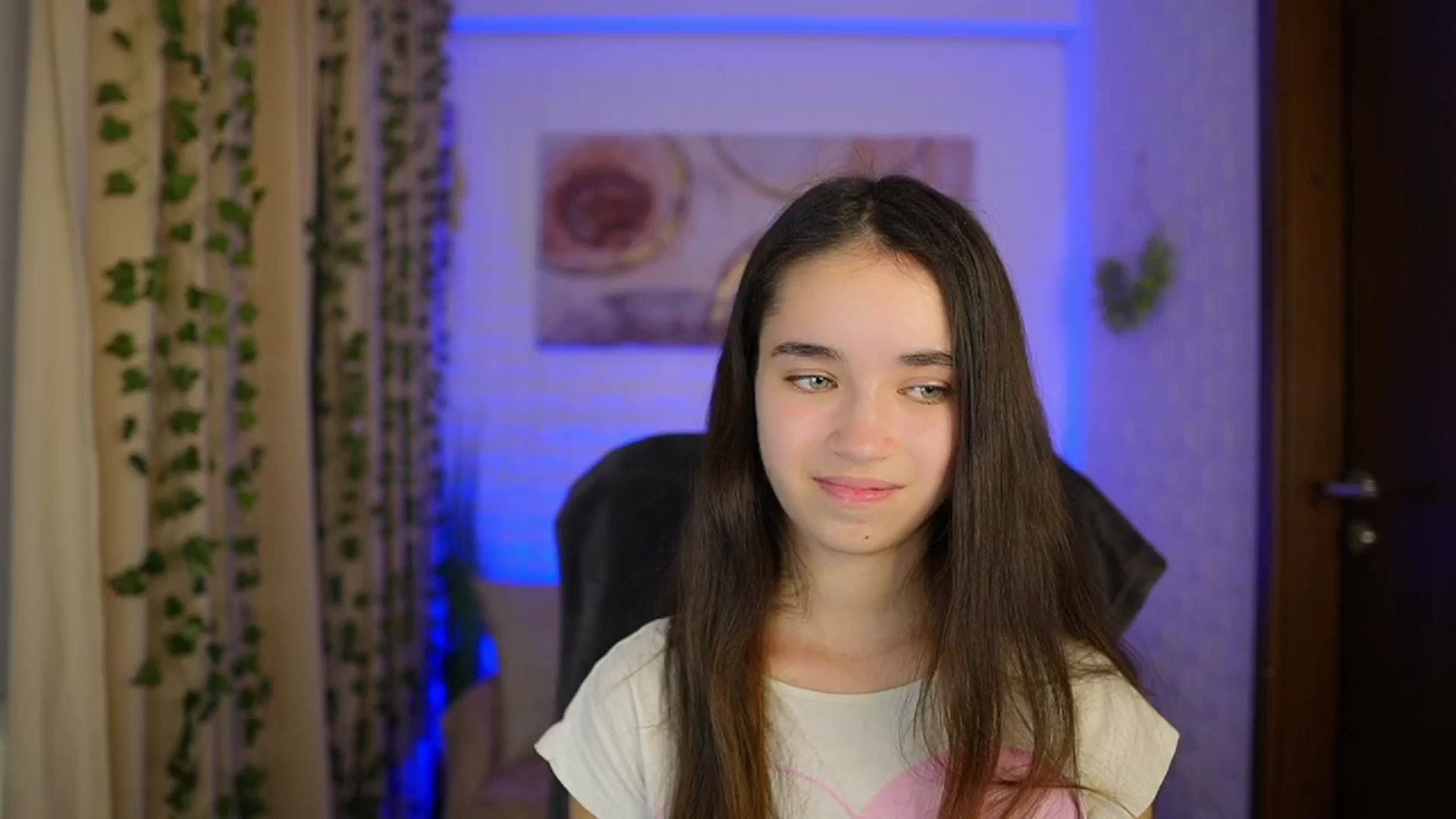 Gallery image thumbnail from Gia_Paige18's myfreecams stream on, 11/06/2024, 18:11 image 8 of 20