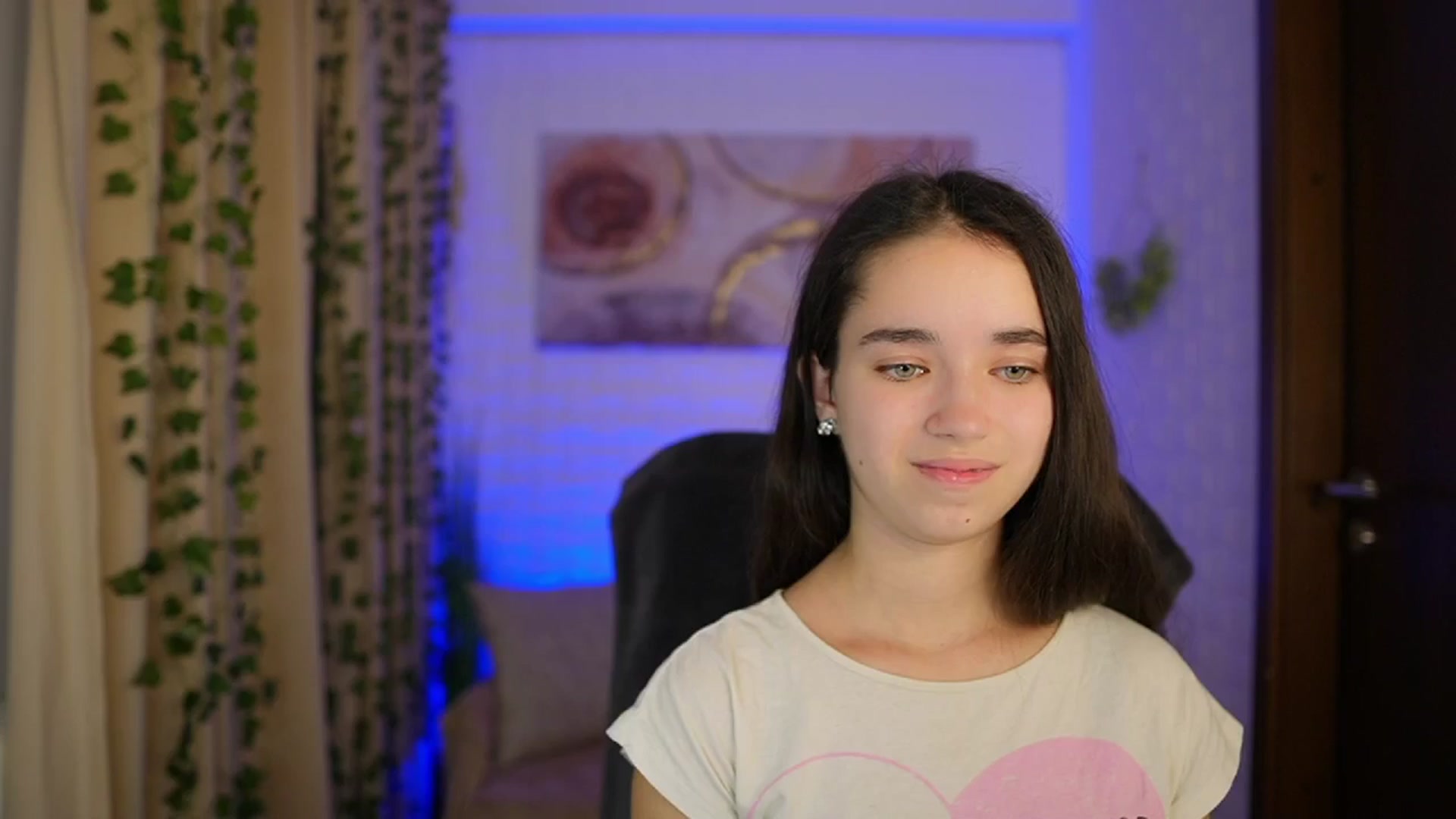 Gallery image thumbnail from Gia_Paige18's myfreecams stream on, 11/06/2024, 19:03 image 18 of 20