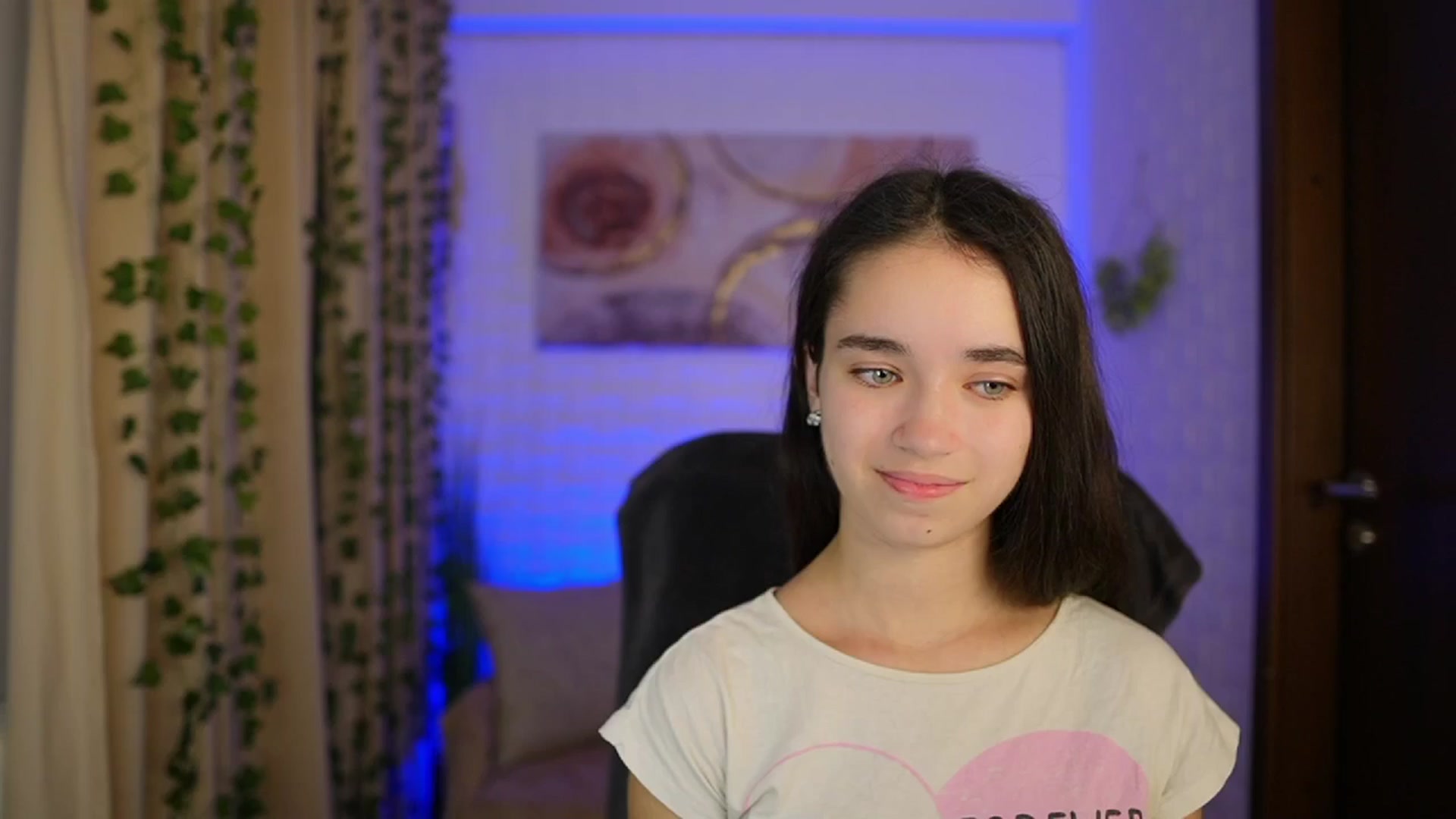 Gallery image thumbnail from Gia_Paige18's myfreecams stream on, 11/06/2024, 19:03 image 1 of 20