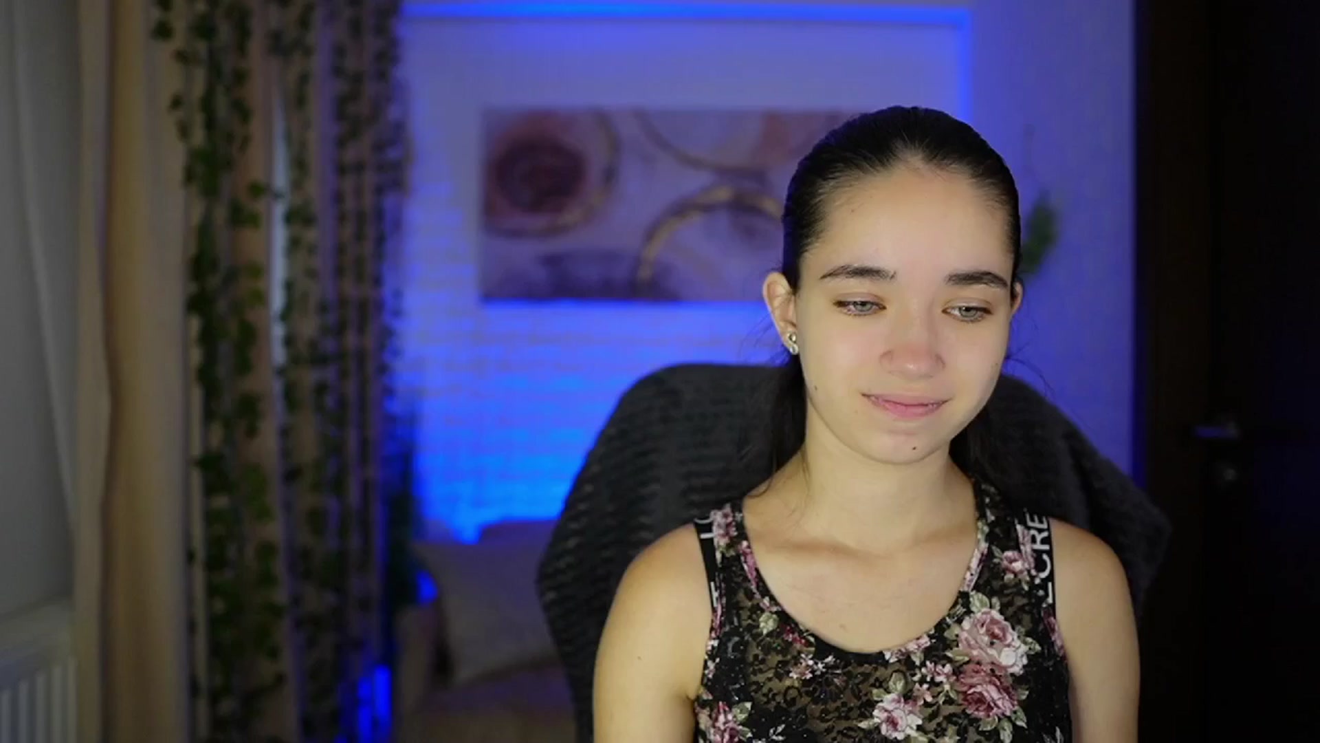 Gallery image thumbnail from Gia_Paige18's myfreecams stream on, 11/12/2024, 09:34 image 12 of 20