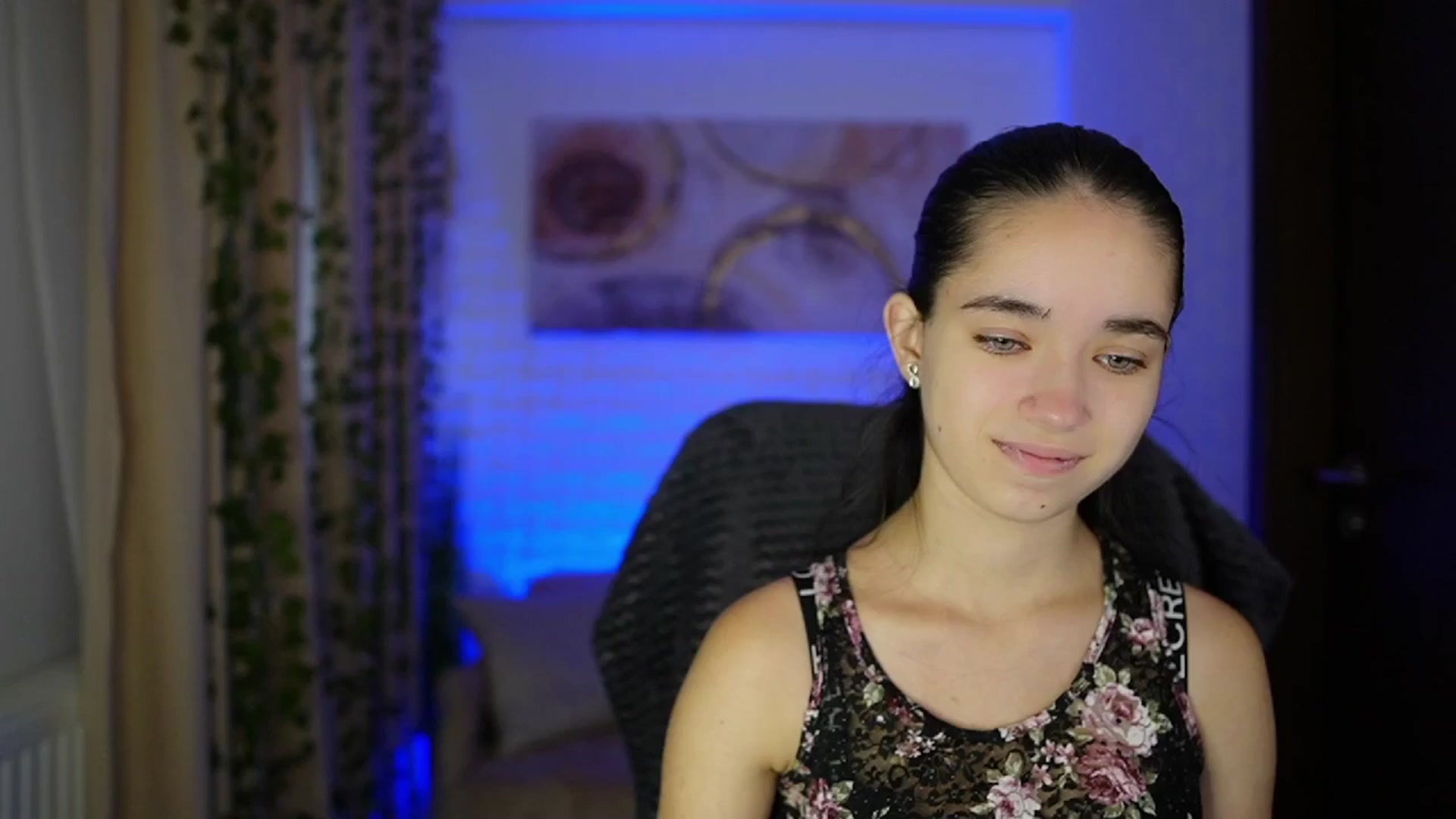 Gallery image thumbnail from Gia_Paige18's myfreecams stream on, 11/12/2024, 09:34 image 10 of 20