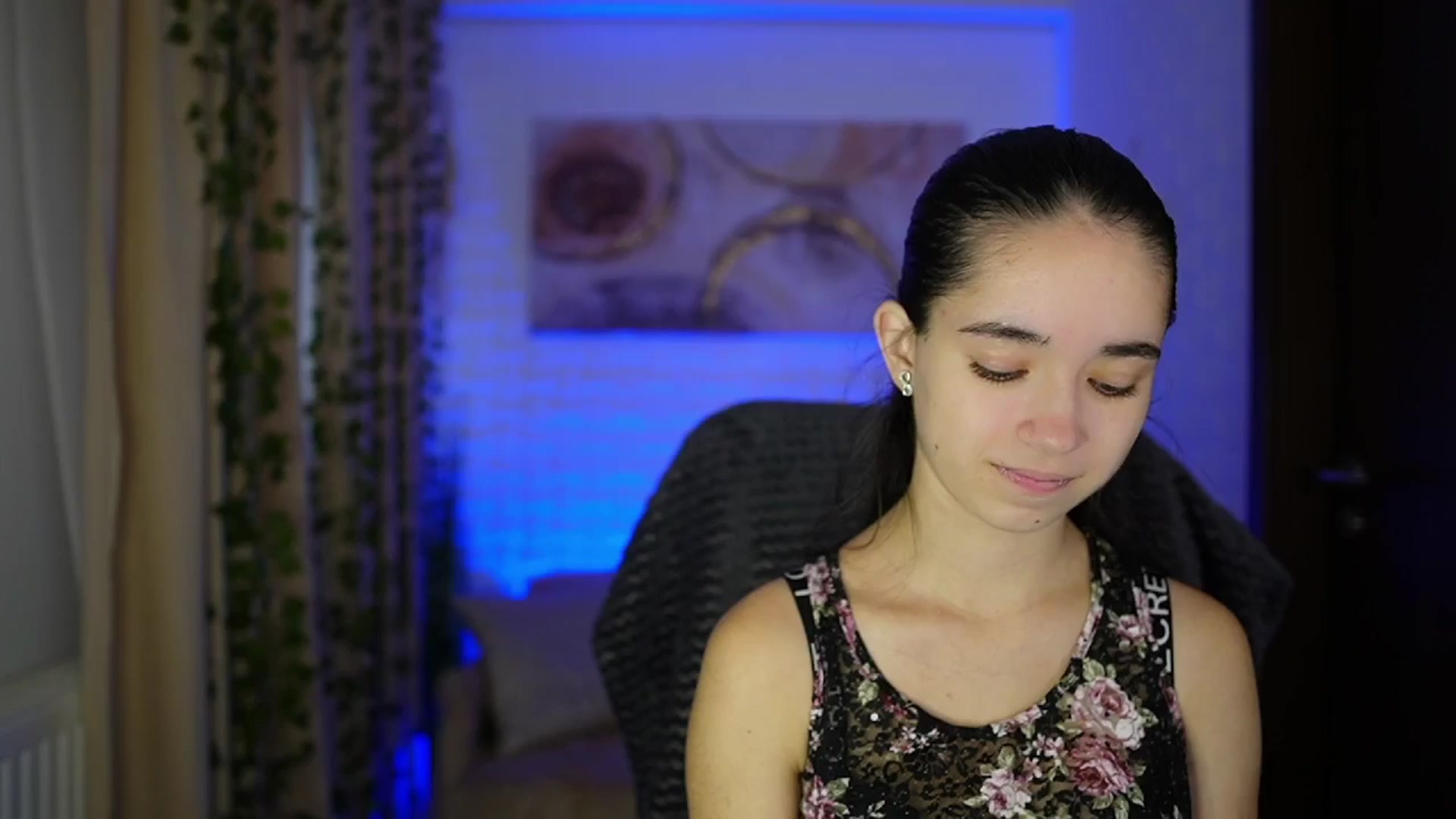 Gallery image thumbnail from Gia_Paige18's myfreecams stream on, 11/12/2024, 09:34 image 11 of 20