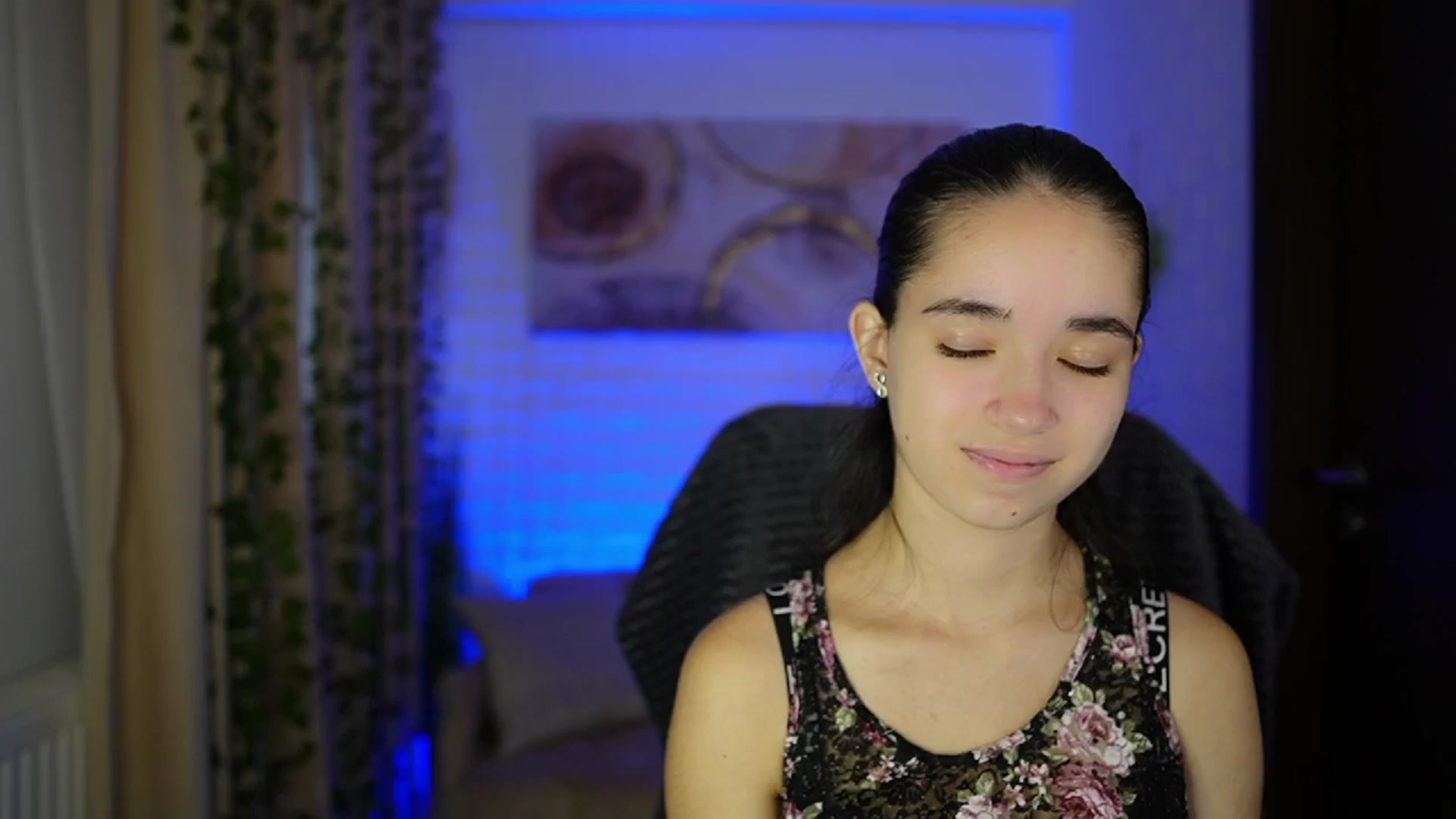 Gallery image thumbnail from Gia_Paige18's myfreecams stream on, 11/12/2024, 11:18 image 5 of 20