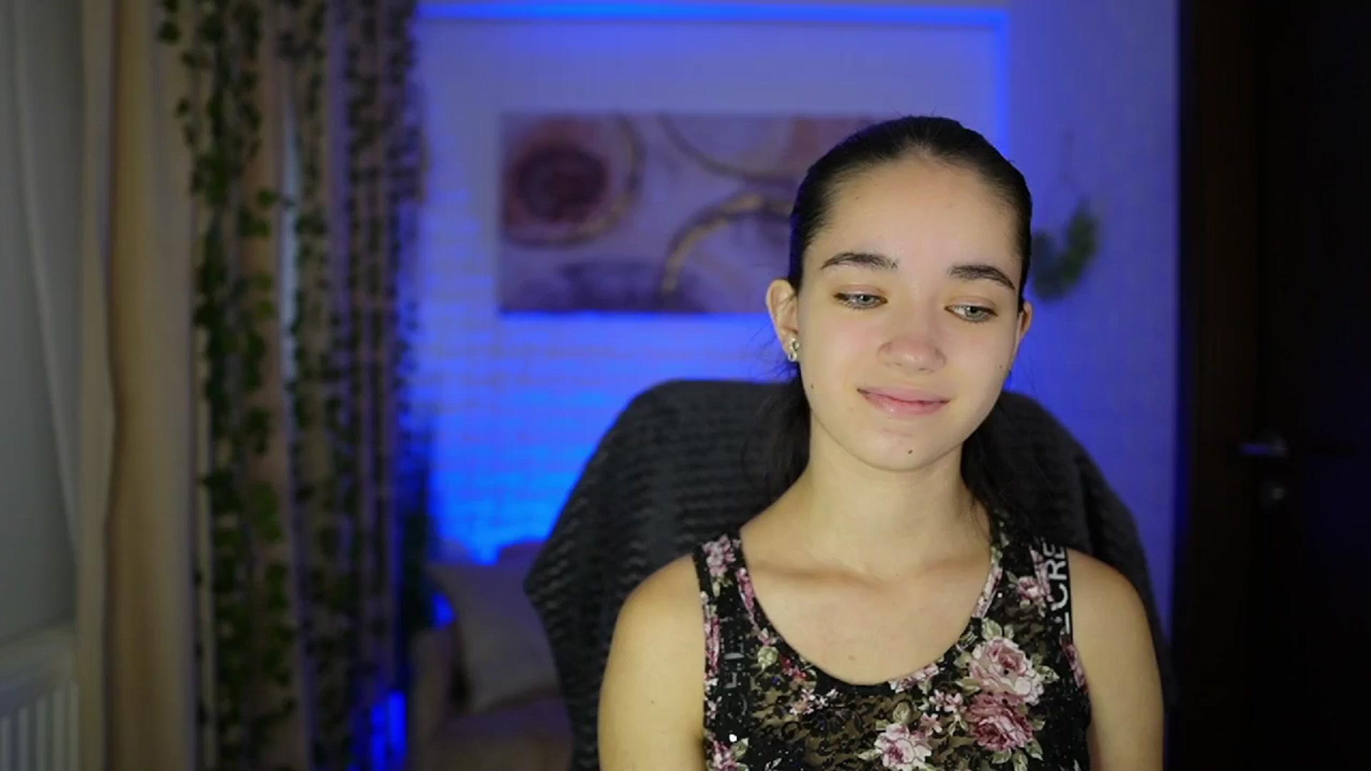 Gallery image thumbnail from Gia_Paige18's myfreecams stream on, 11/12/2024, 12:24 image 18 of 20