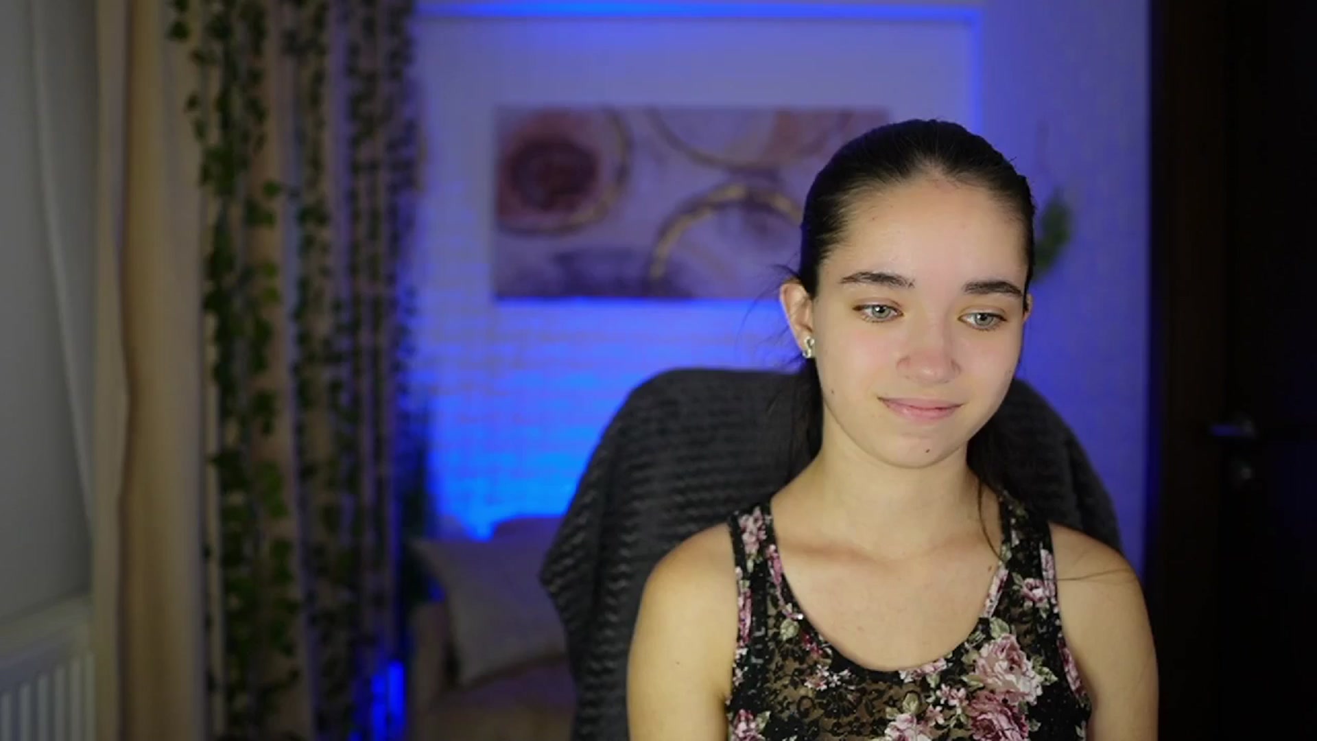 Gallery image thumbnail from Gia_Paige18's myfreecams stream on, 11/12/2024, 15:14 image 1 of 20