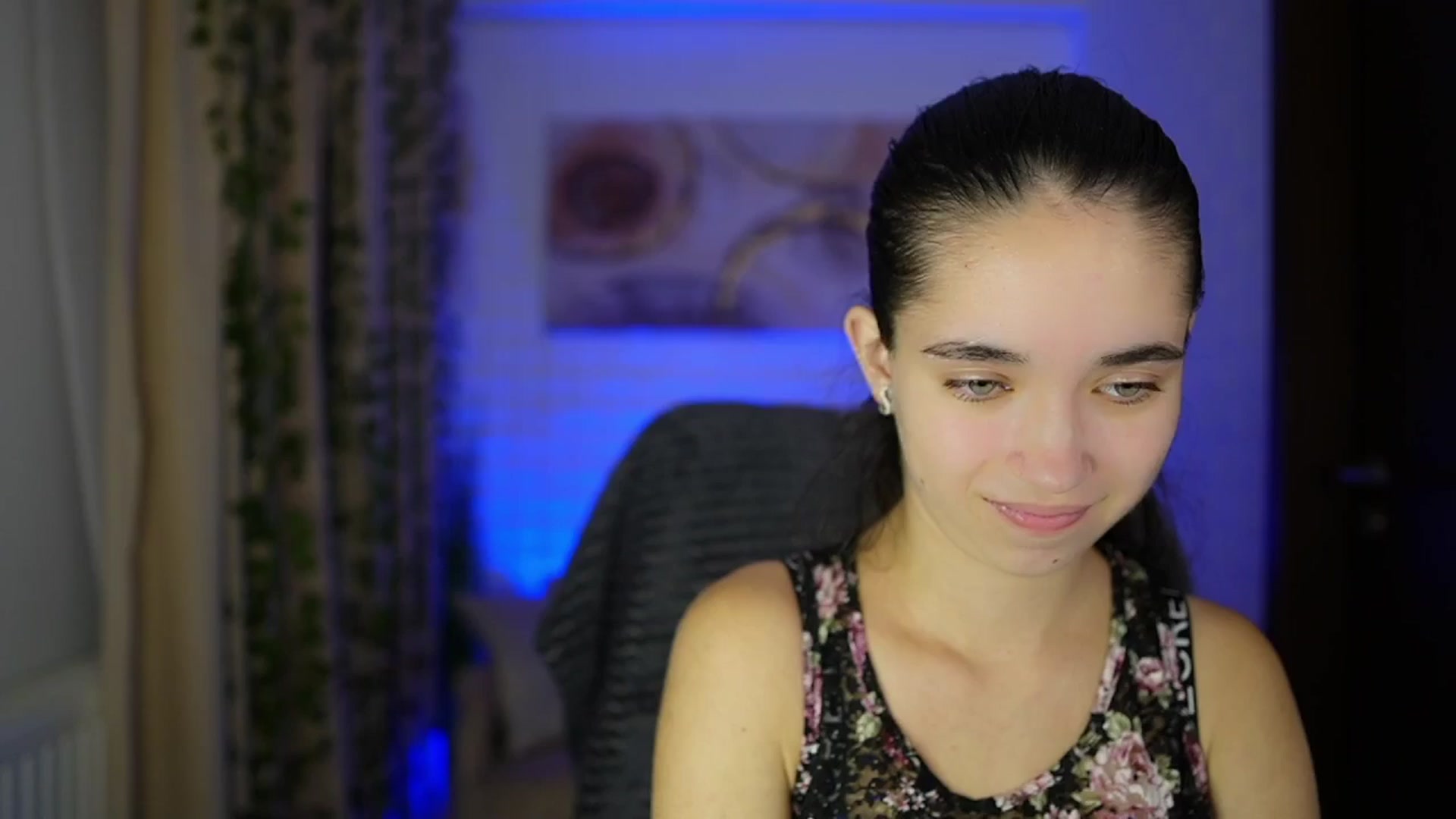 Gallery image thumbnail from Gia_Paige18's myfreecams stream on, 11/12/2024, 17:11 image 8 of 20