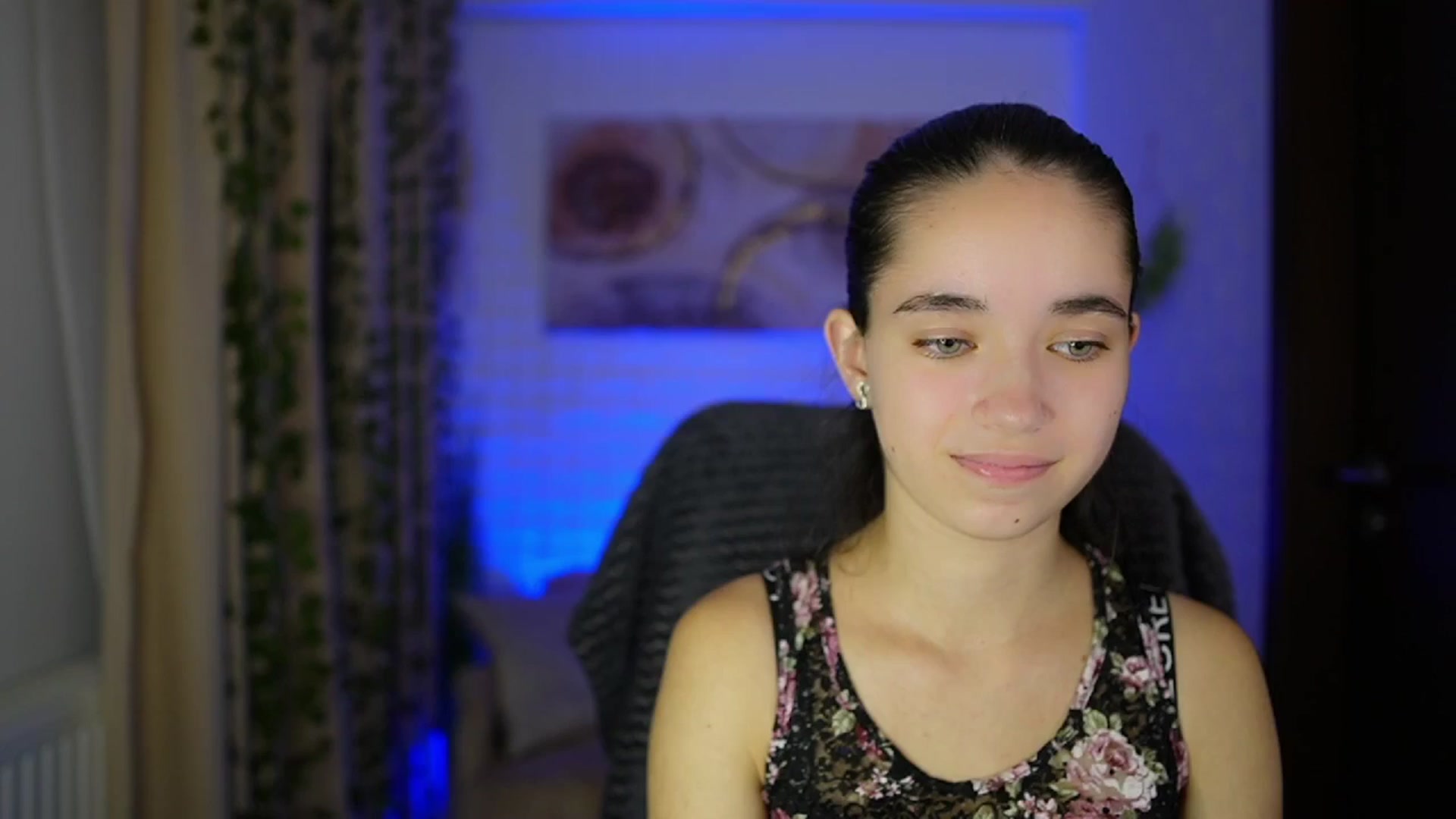 Gallery image thumbnail from Gia_Paige18's myfreecams stream on, 11/12/2024, 17:11 image 14 of 20
