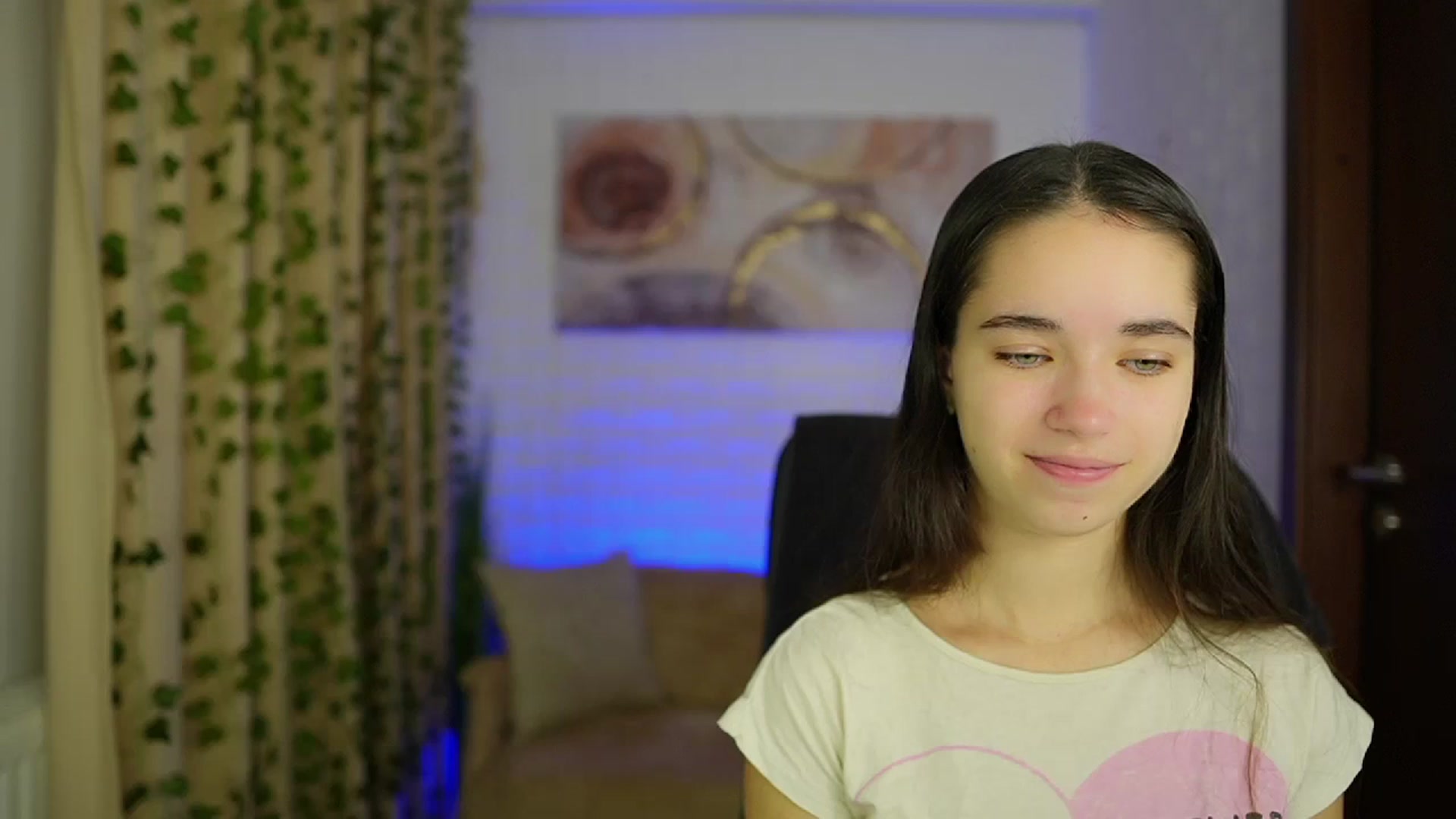 Gallery image thumbnail from Gia_Paige18's myfreecams stream on, 11/15/2024, 09:48 image 11 of 20
