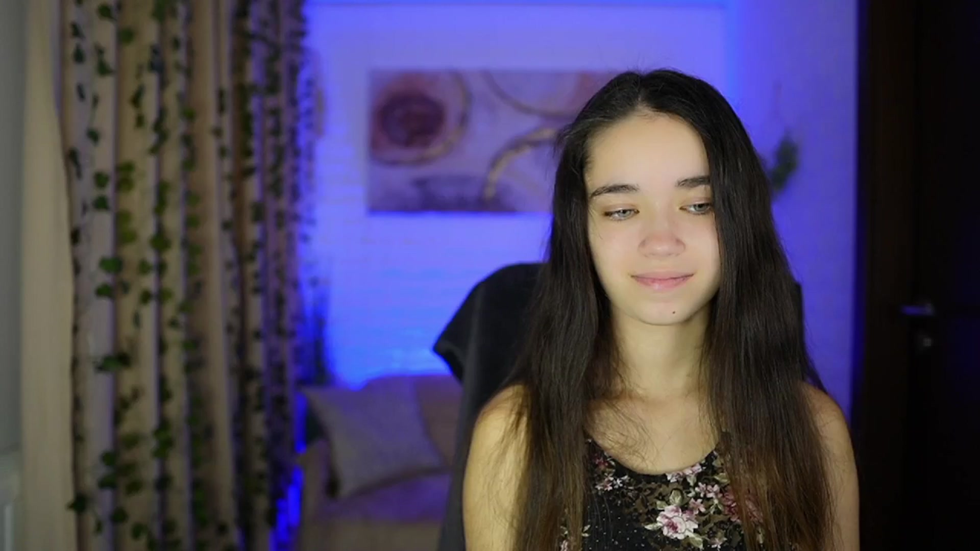 Gallery image thumbnail from Gia_Paige18's myfreecams stream on, 11/17/2024, 09:27 image 18 of 20
