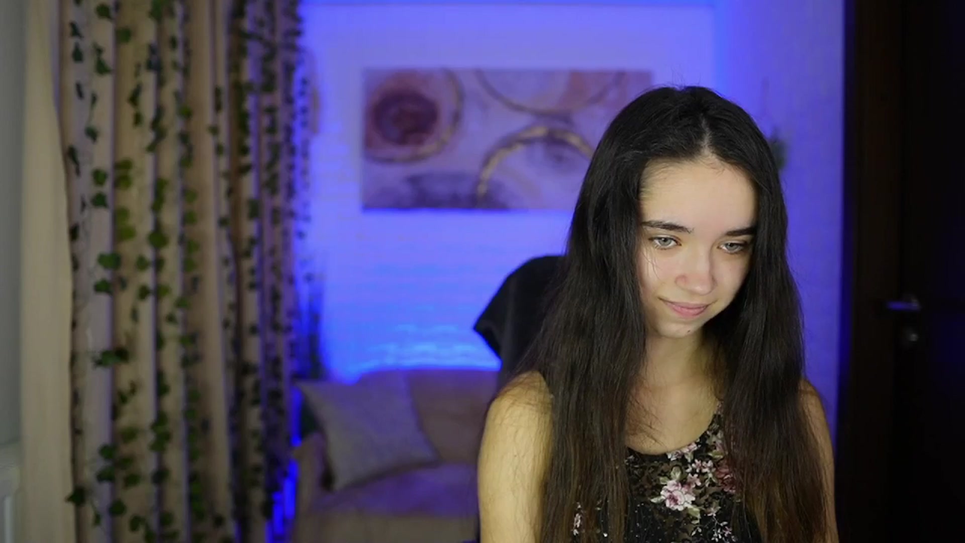 Gallery image thumbnail from Gia_Paige18's myfreecams stream on, 11/17/2024, 09:27 image 8 of 20