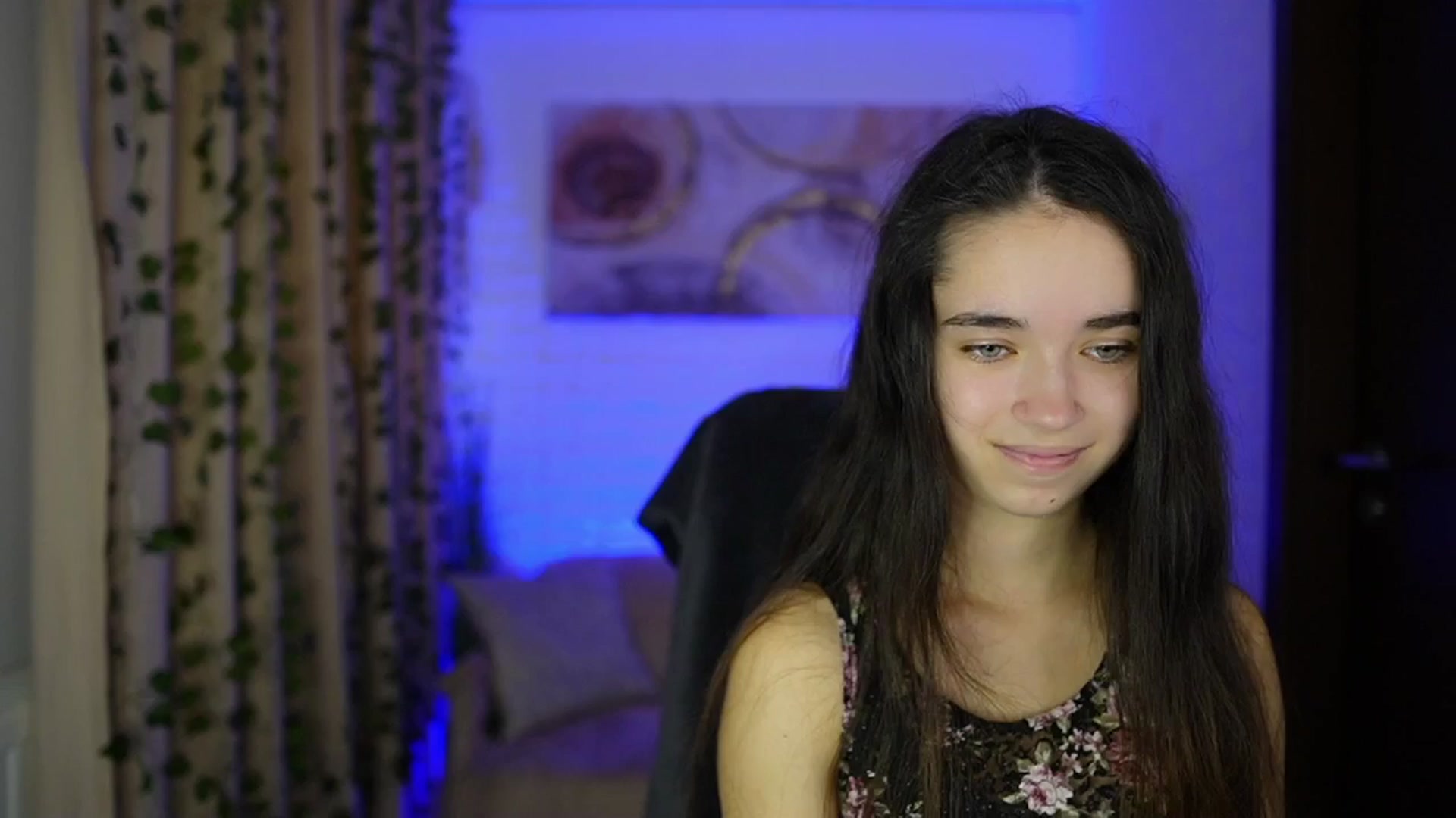 Gallery image thumbnail from Gia_Paige18's myfreecams stream on, 11/17/2024, 10:24 image 16 of 20