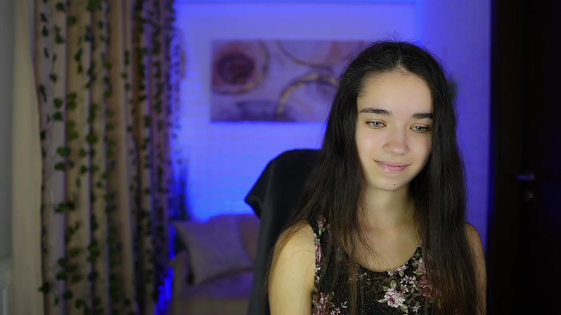 Gallery image thumbnail from Gia_Paige18's myfreecams stream on, 11/17/2024, 10:24 image 19 of 20