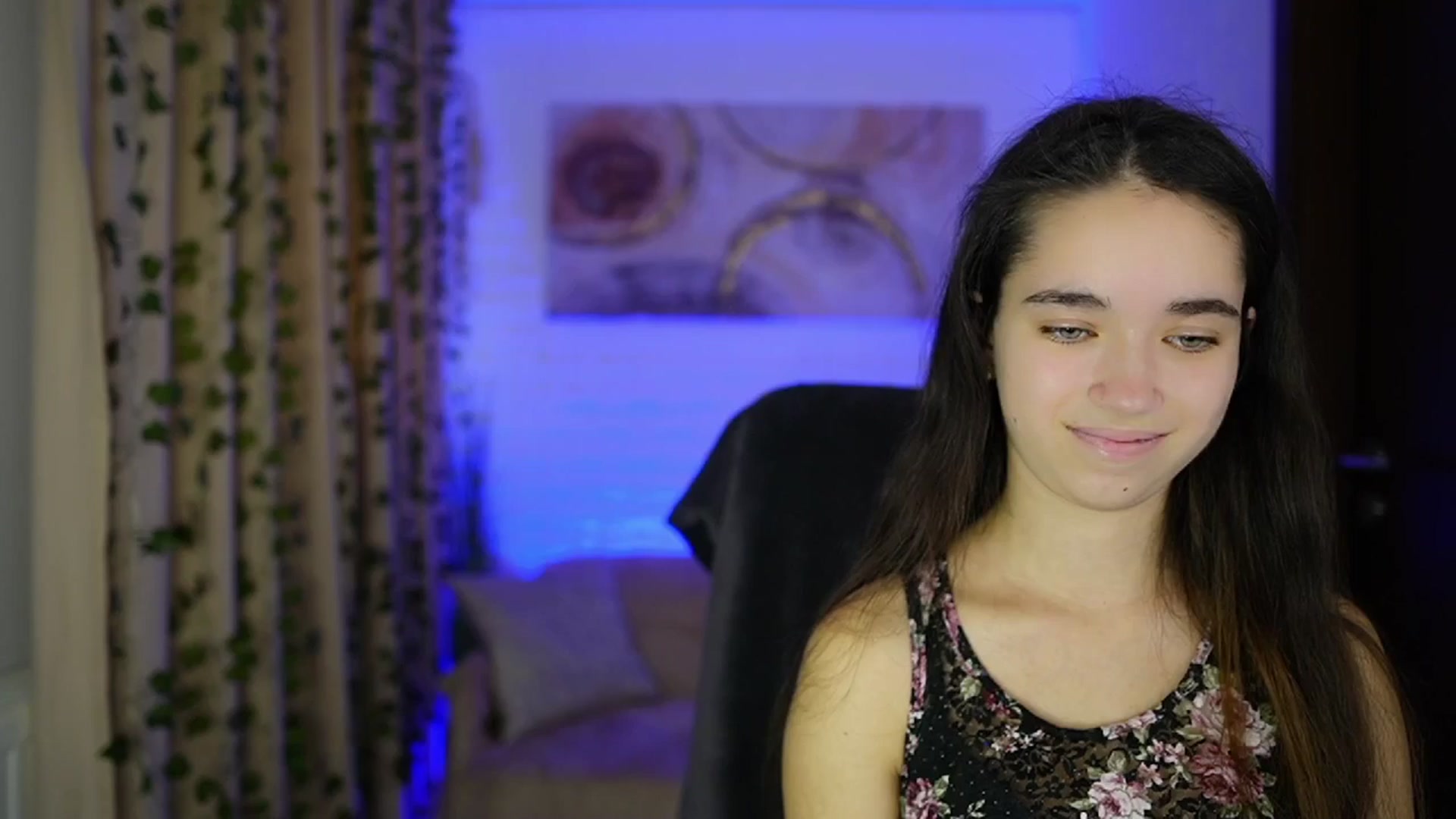 Gallery image thumbnail from Gia_Paige18's myfreecams stream on, 11/17/2024, 11:20 image 20 of 20