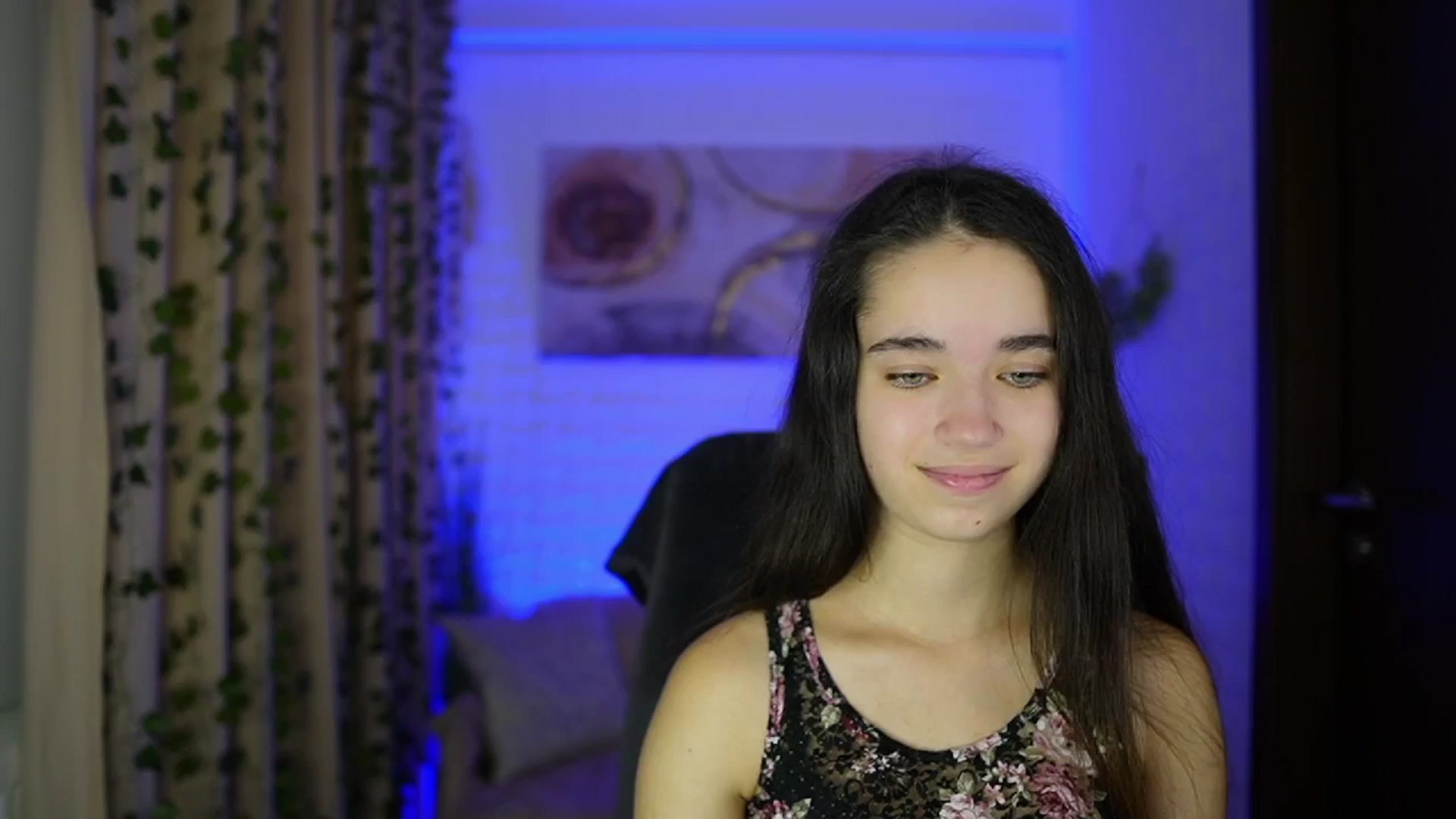 Gallery image thumbnail from Gia_Paige18's myfreecams stream on, 11/17/2024, 13:59 image 1 of 20