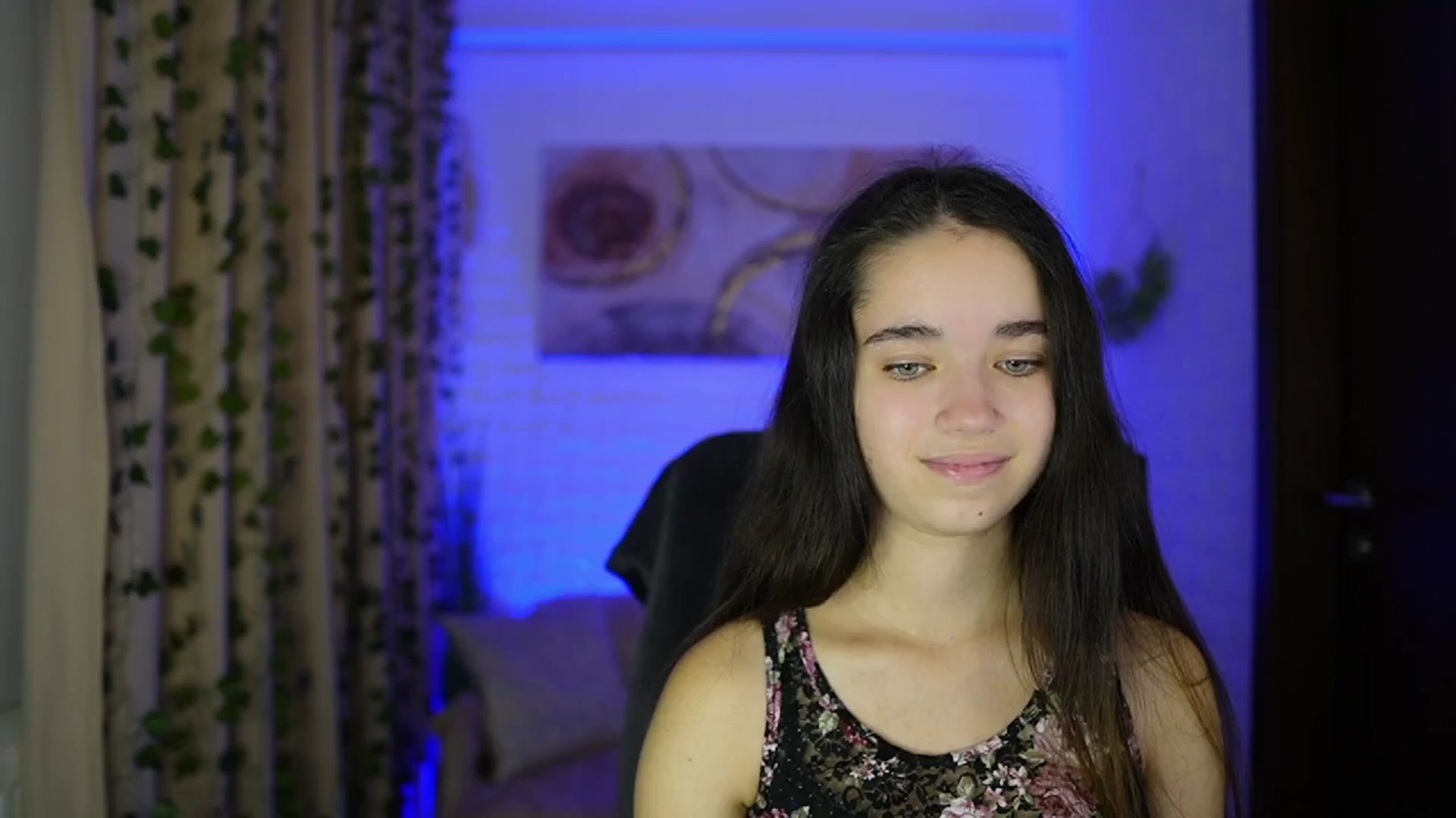 Gallery image thumbnail from Gia_Paige18's myfreecams stream on, 11/17/2024, 13:59 image 3 of 20