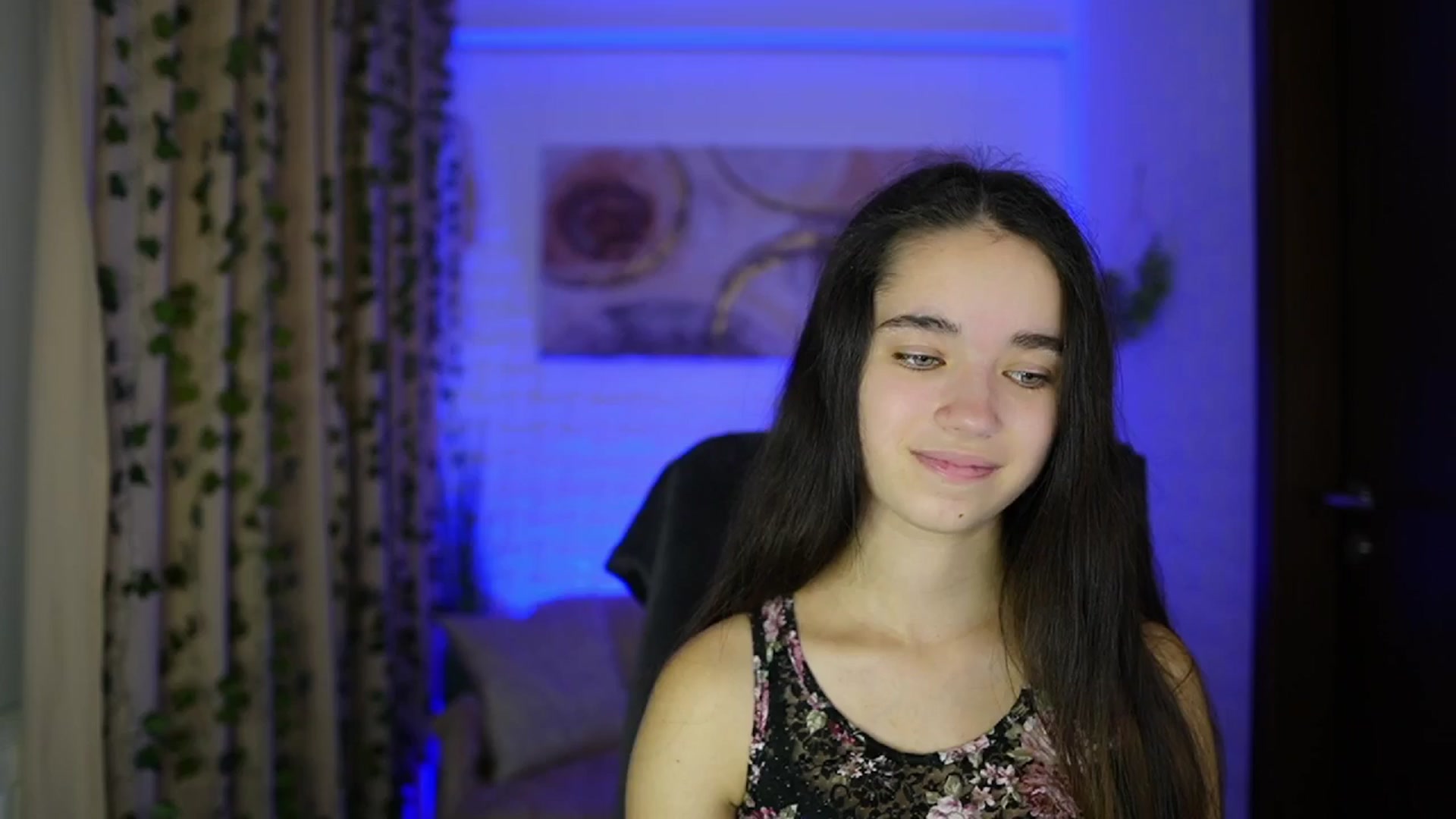 Gallery image thumbnail from Gia_Paige18's myfreecams stream on, 11/17/2024, 13:59 image 5 of 20