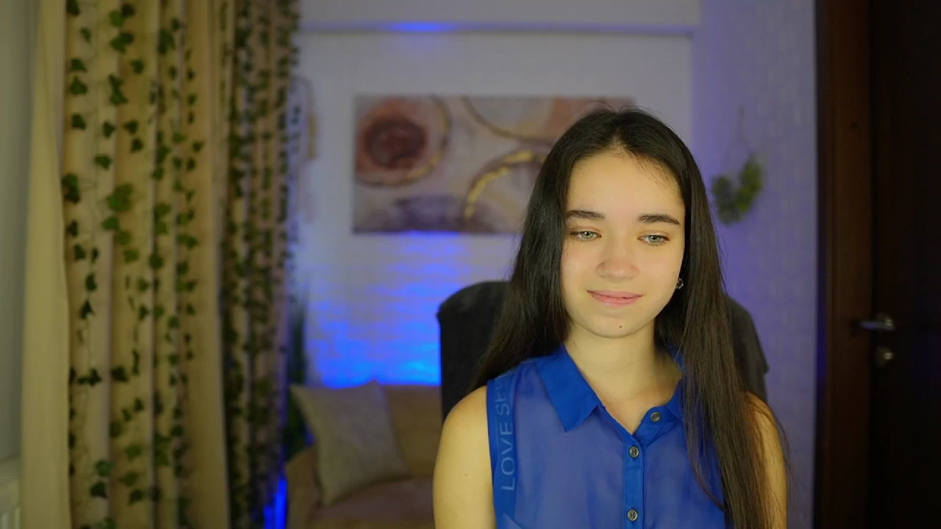 Gallery image thumbnail from Gia_Paige18's myfreecams stream on, 11/21/2024, 11:21 image 12 of 20