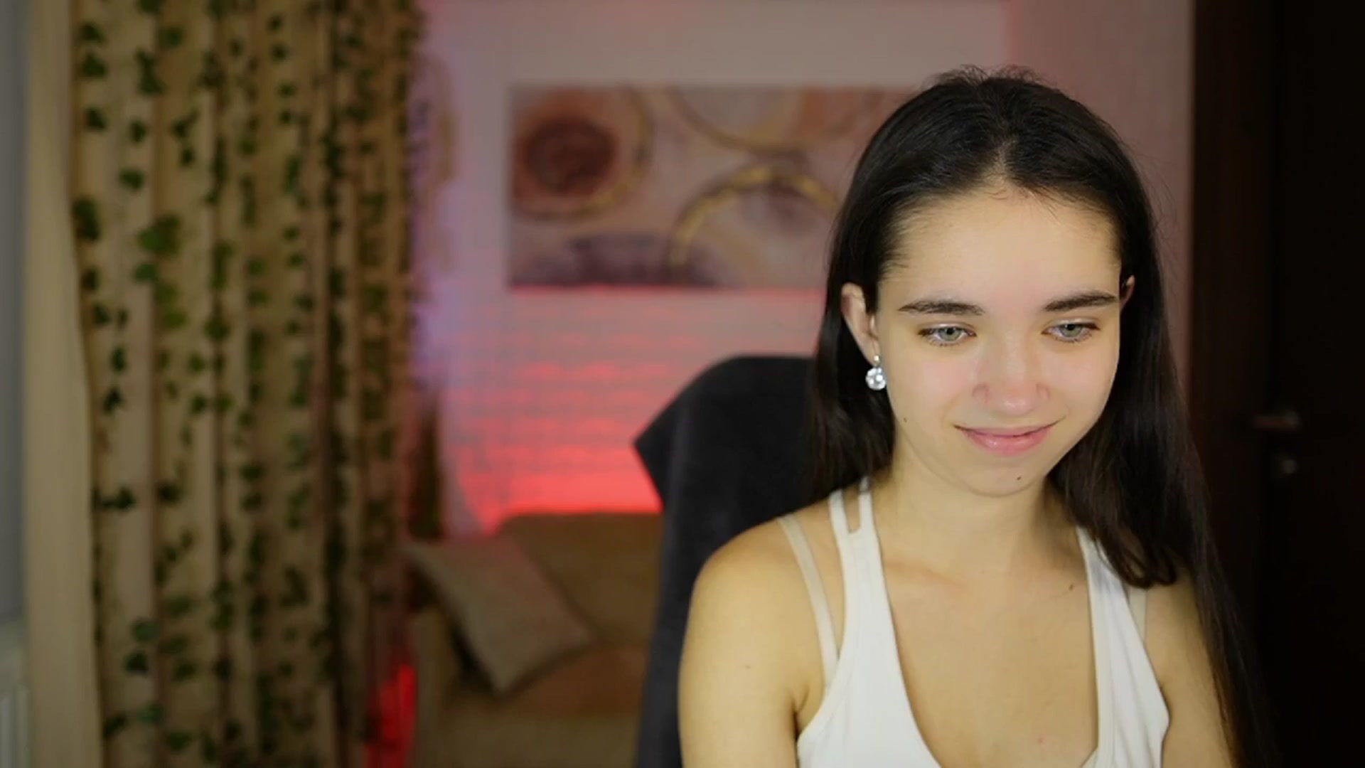 Gallery image thumbnail from Gia_Paige18's myfreecams stream on, 11/23/2024, 13:55 image 15 of 20