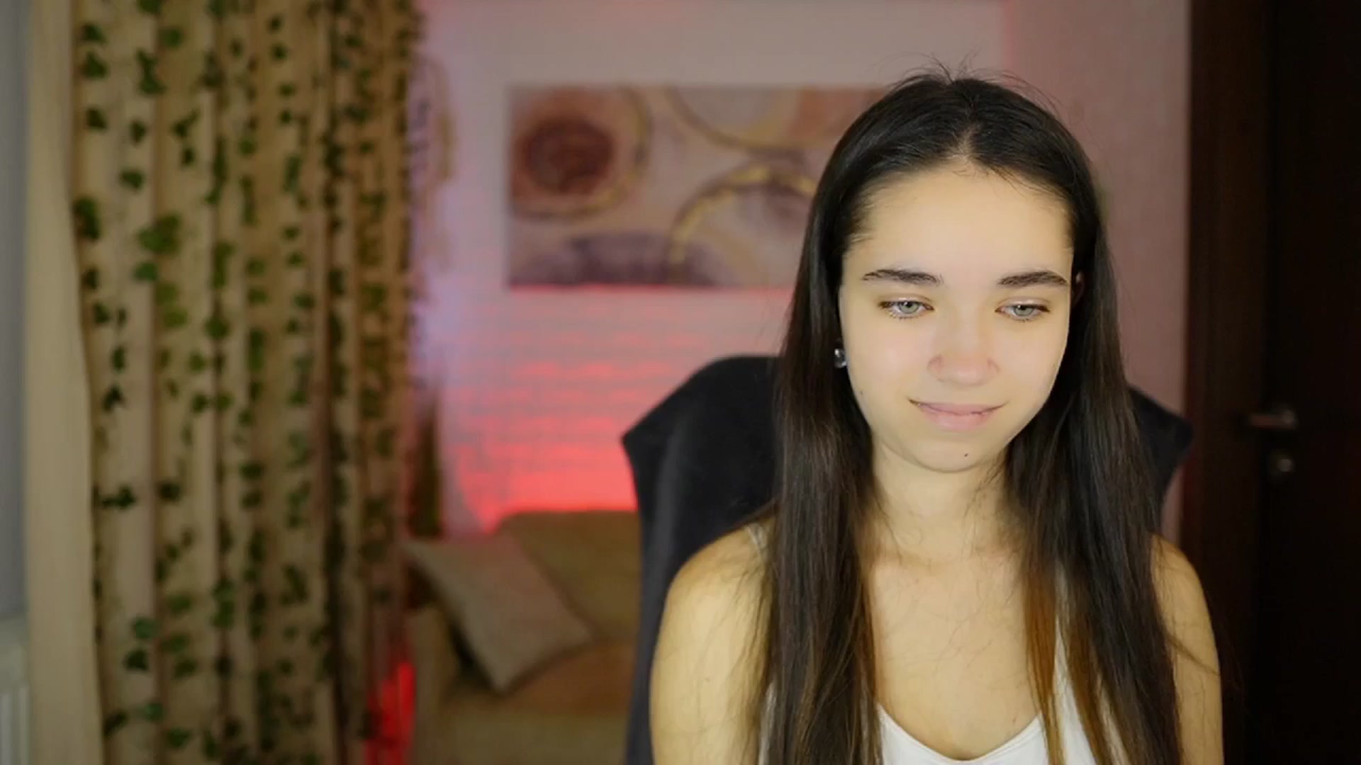 Gallery image thumbnail from Gia_Paige18's myfreecams stream on, 11/23/2024, 13:55 image 6 of 20