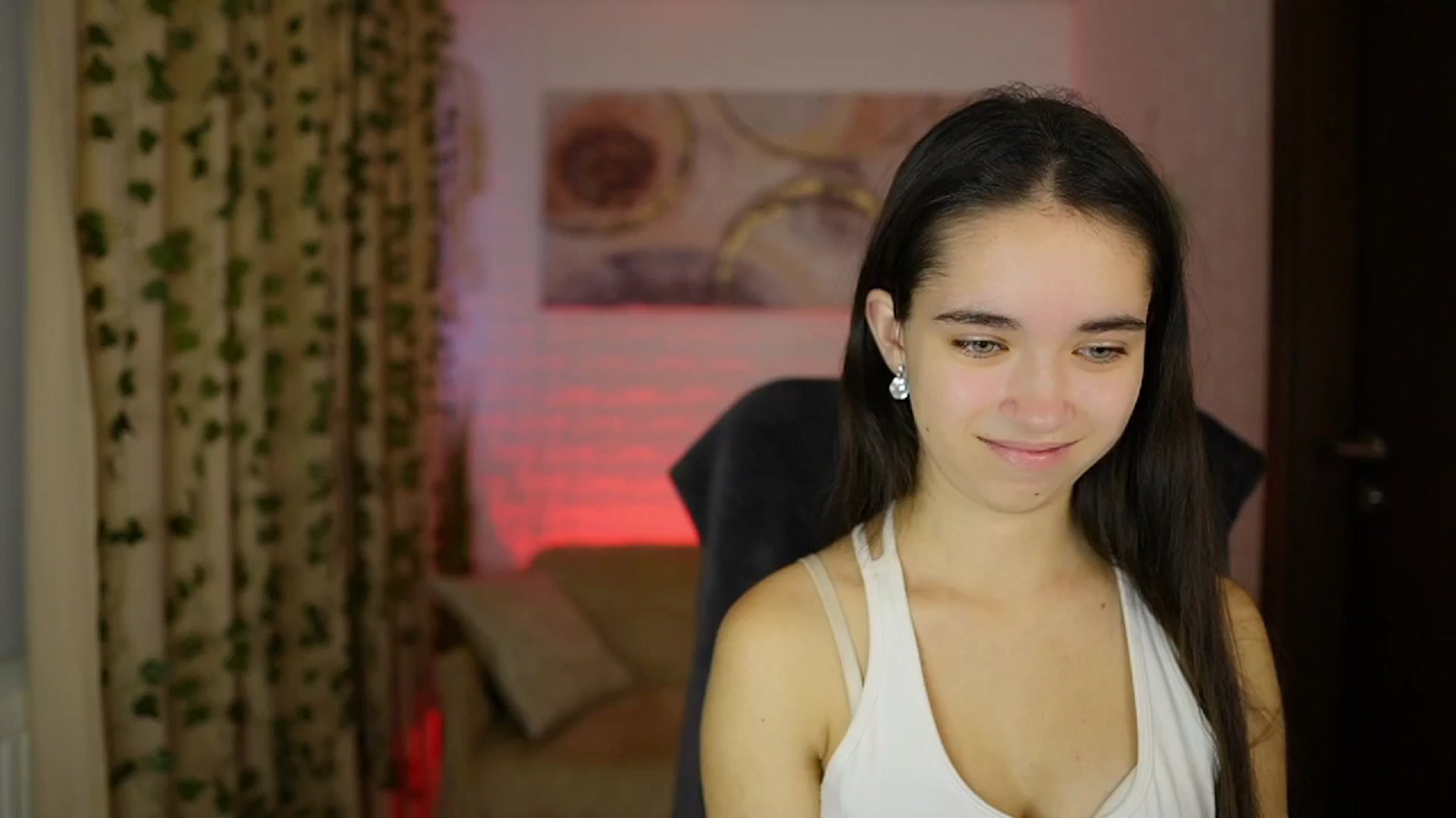 Gallery image thumbnail from Gia_Paige18's myfreecams stream on, 11/23/2024, 13:55 image 16 of 20