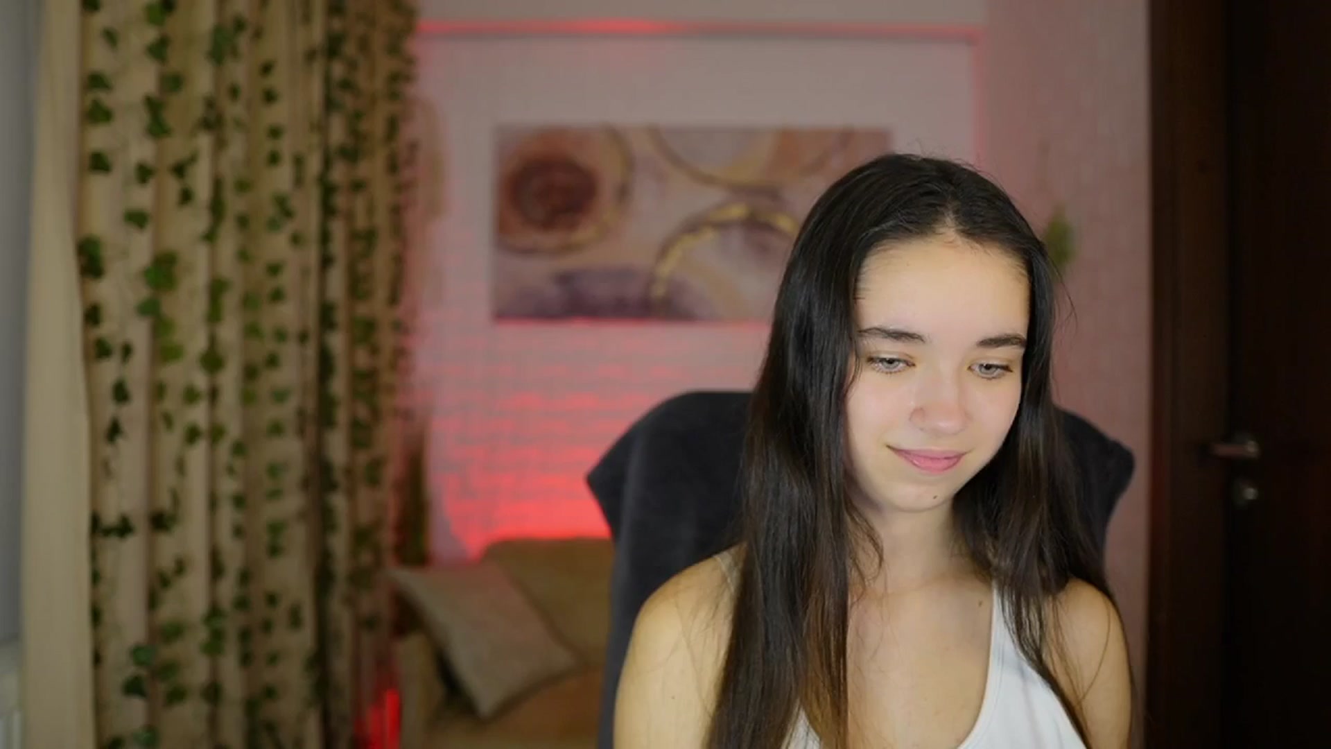 Gallery image thumbnail from Gia_Paige18's myfreecams stream on, 11/23/2024, 17:58 image 11 of 20