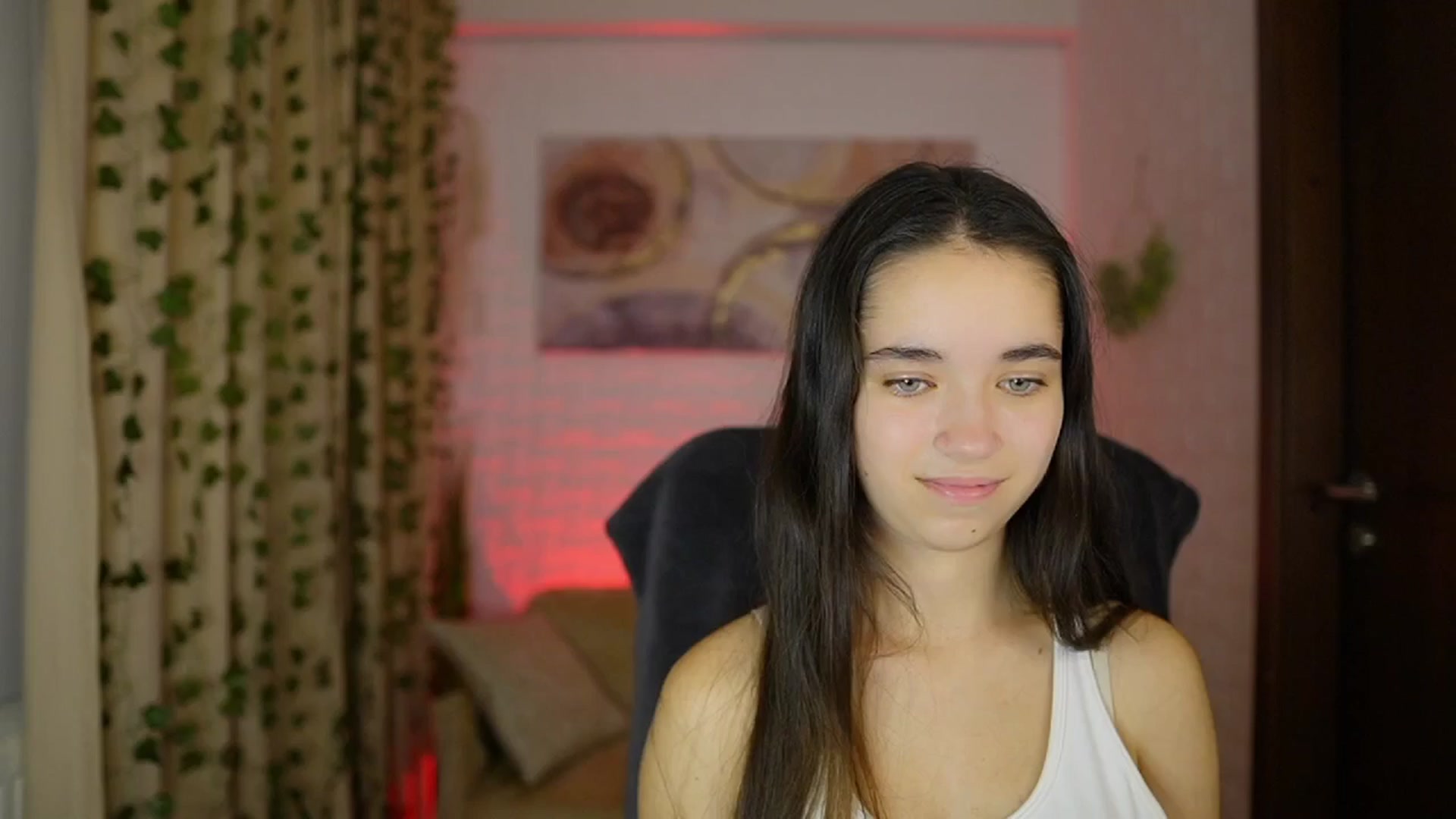 Gallery image thumbnail from Gia_Paige18's myfreecams stream on, 11/23/2024, 17:58 image 6 of 20