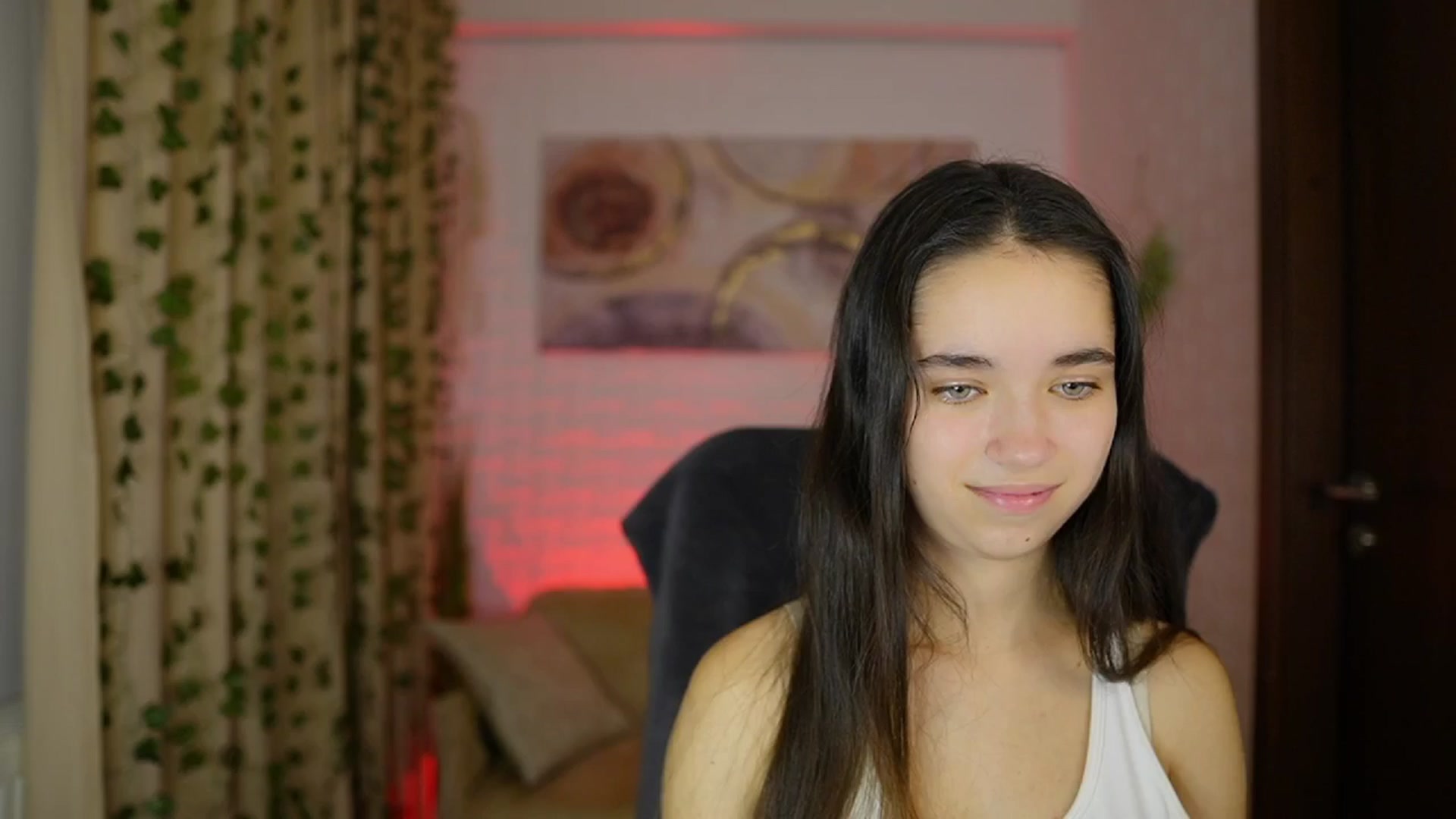 Gallery image thumbnail from Gia_Paige18's myfreecams stream on, 11/23/2024, 17:58 image 7 of 20