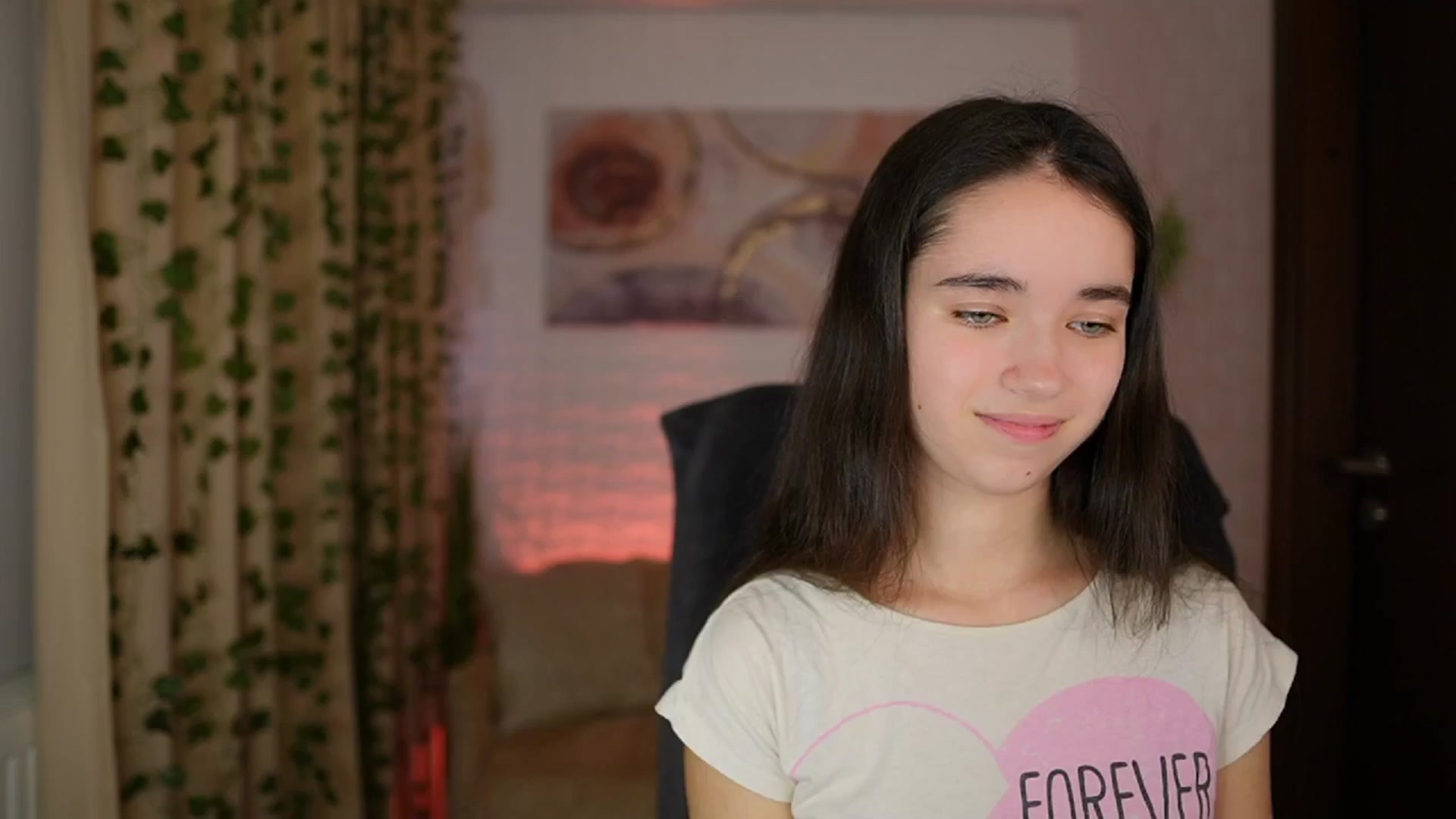 Gallery image thumbnail from Gia_Paige18's myfreecams stream on, 11/26/2024, 15:01 image 1 of 20