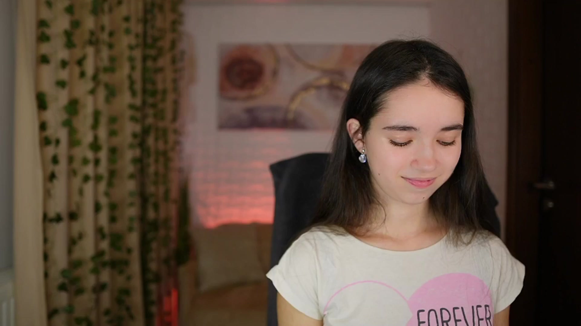 Gallery image thumbnail from Gia_Paige18's myfreecams stream on, 11/26/2024, 15:01 image 15 of 20