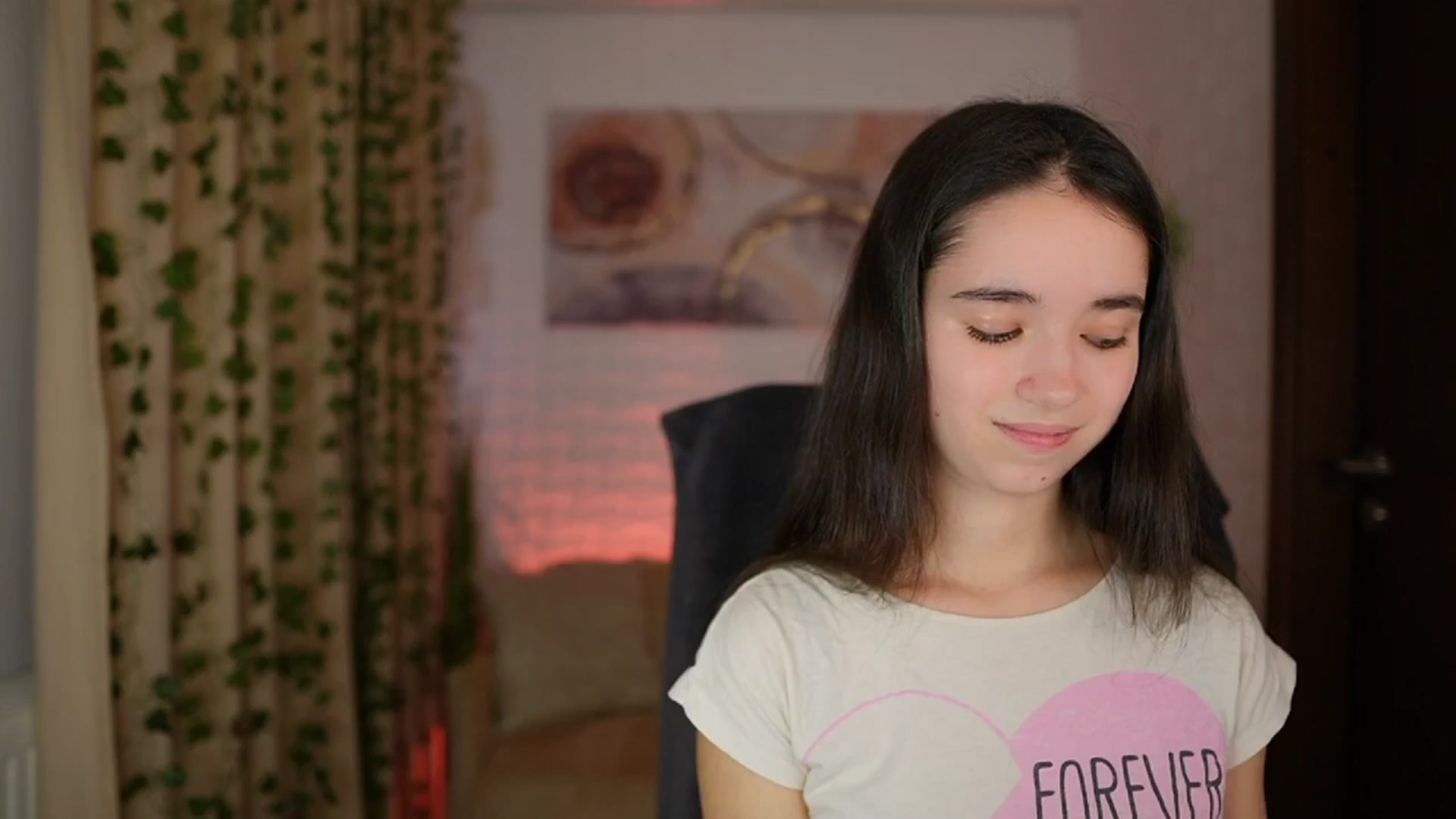 Gallery image thumbnail from Gia_Paige18's myfreecams stream on, 11/26/2024, 15:01 image 2 of 20