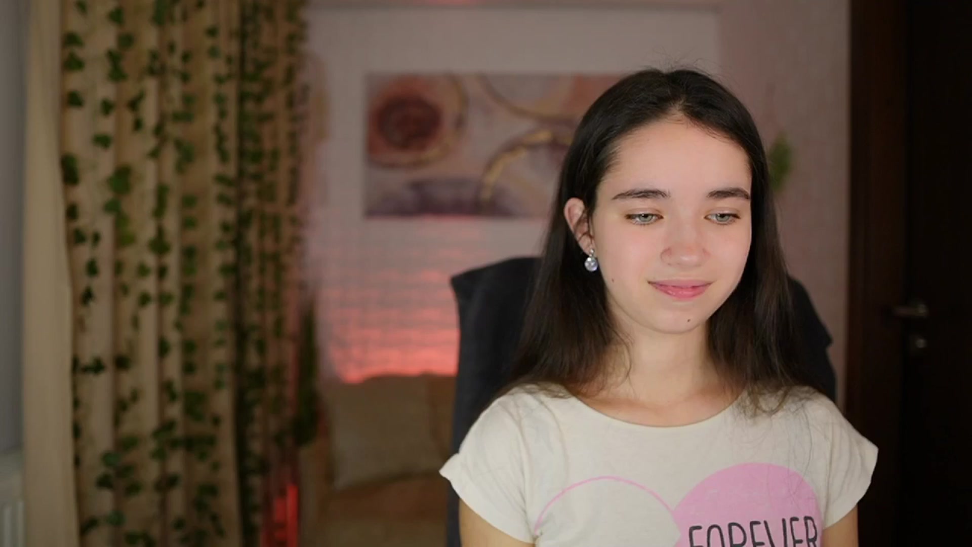 Gallery image thumbnail from Gia_Paige18's myfreecams stream on, 11/26/2024, 15:01 image 17 of 20